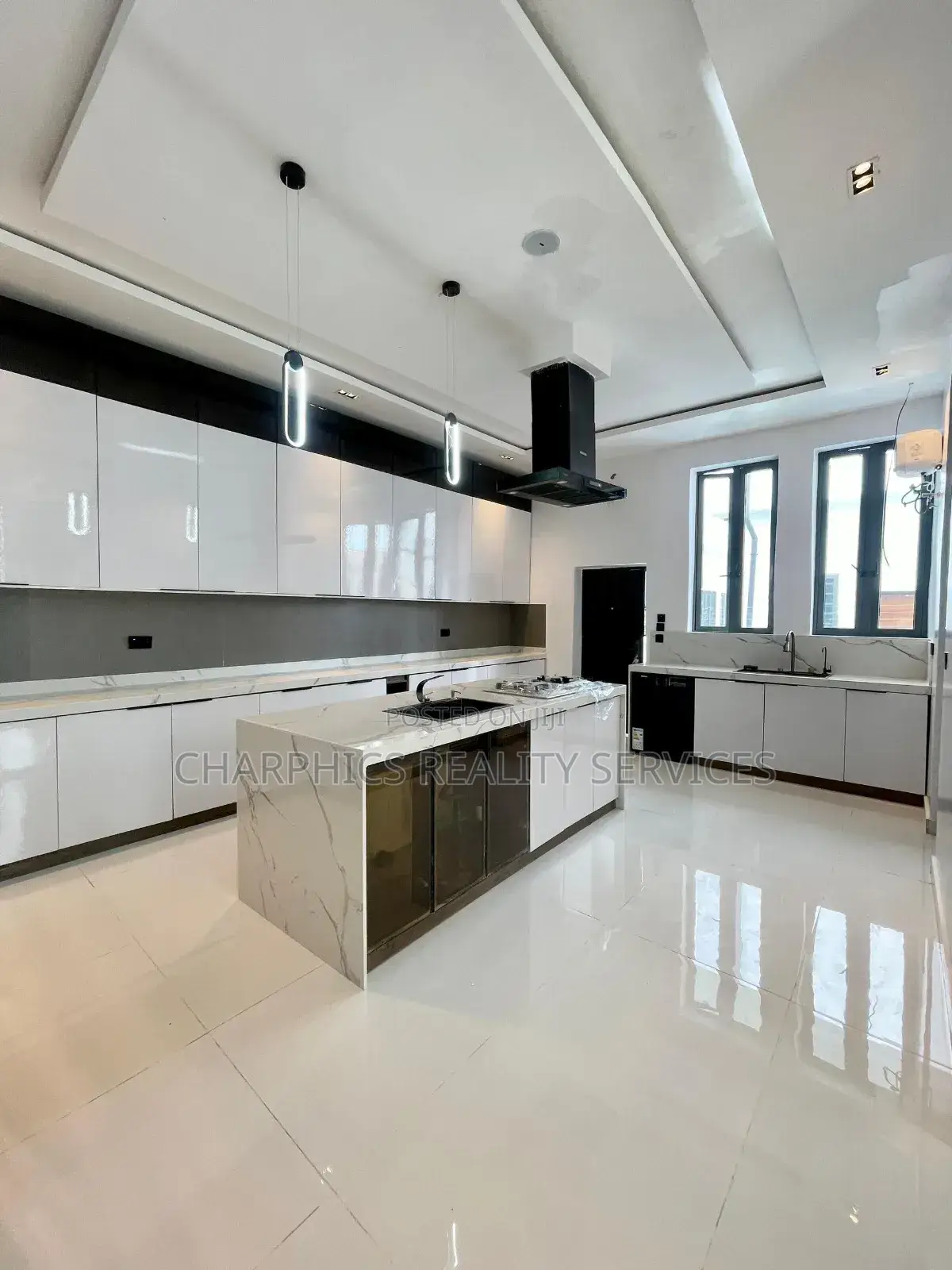 5bdrm Duplex in Ajah for sale in Ajah