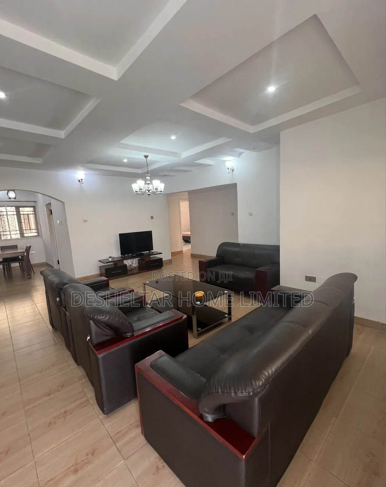 Furnished 3bdrm Apartment in Off Silverbird Road, Jakande for rent in Jakande