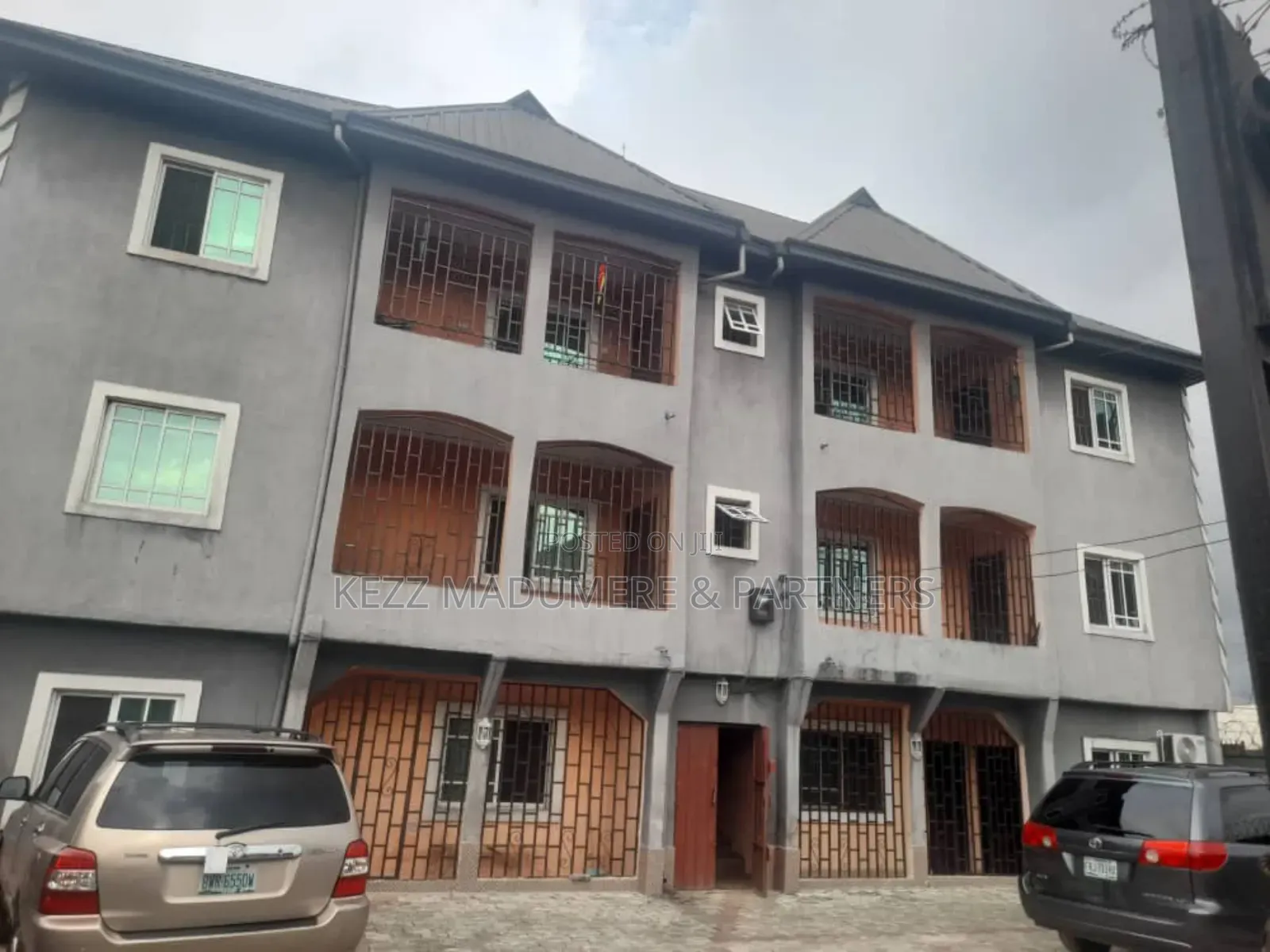 6bdrm Block of Flats in Inside An Estate,, Port-Harcourt for sale in Port-Harcourt