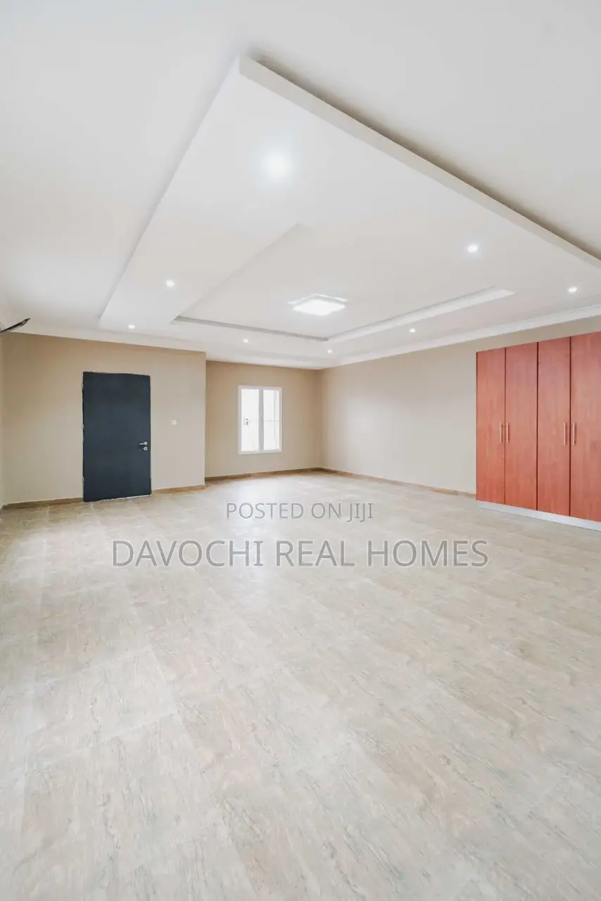Furnished 5bdrm Duplex in Ikate for sale in Ikate