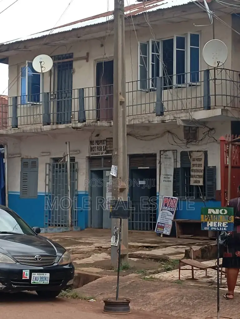 2bdrm Block of Flats in Achara Lay-Out Enugu for sale in Enugu