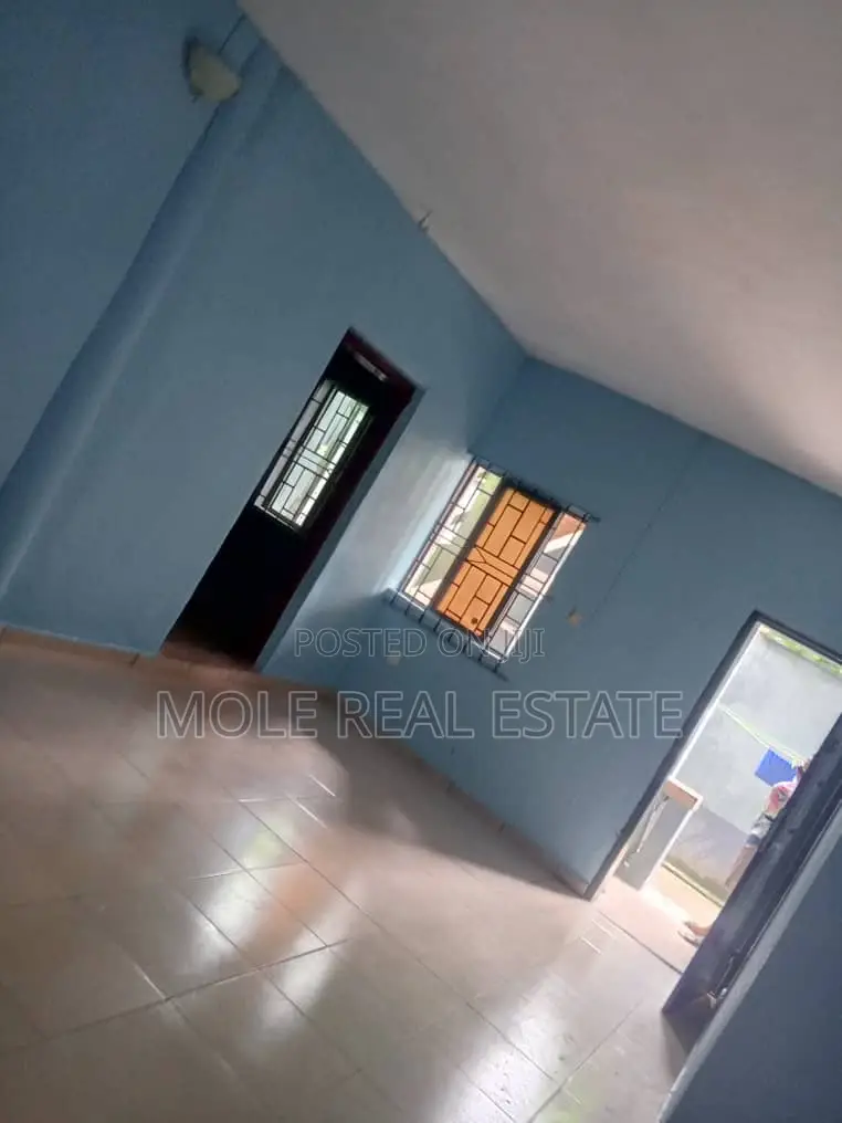 3bdrm Apartment in New London Estate for sale in Baruwa