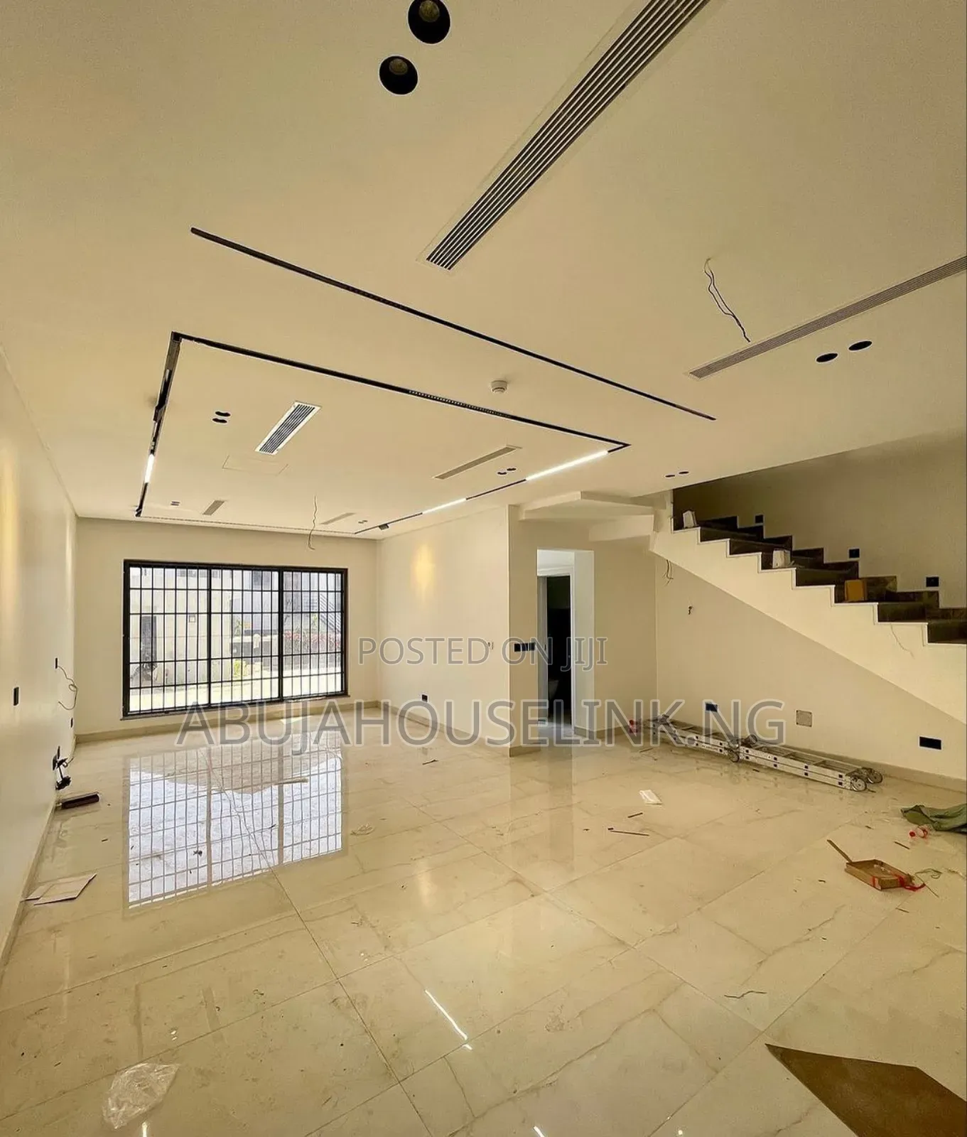 4bdrm Duplex in Guzape Main Abuja for sale in Guzape District