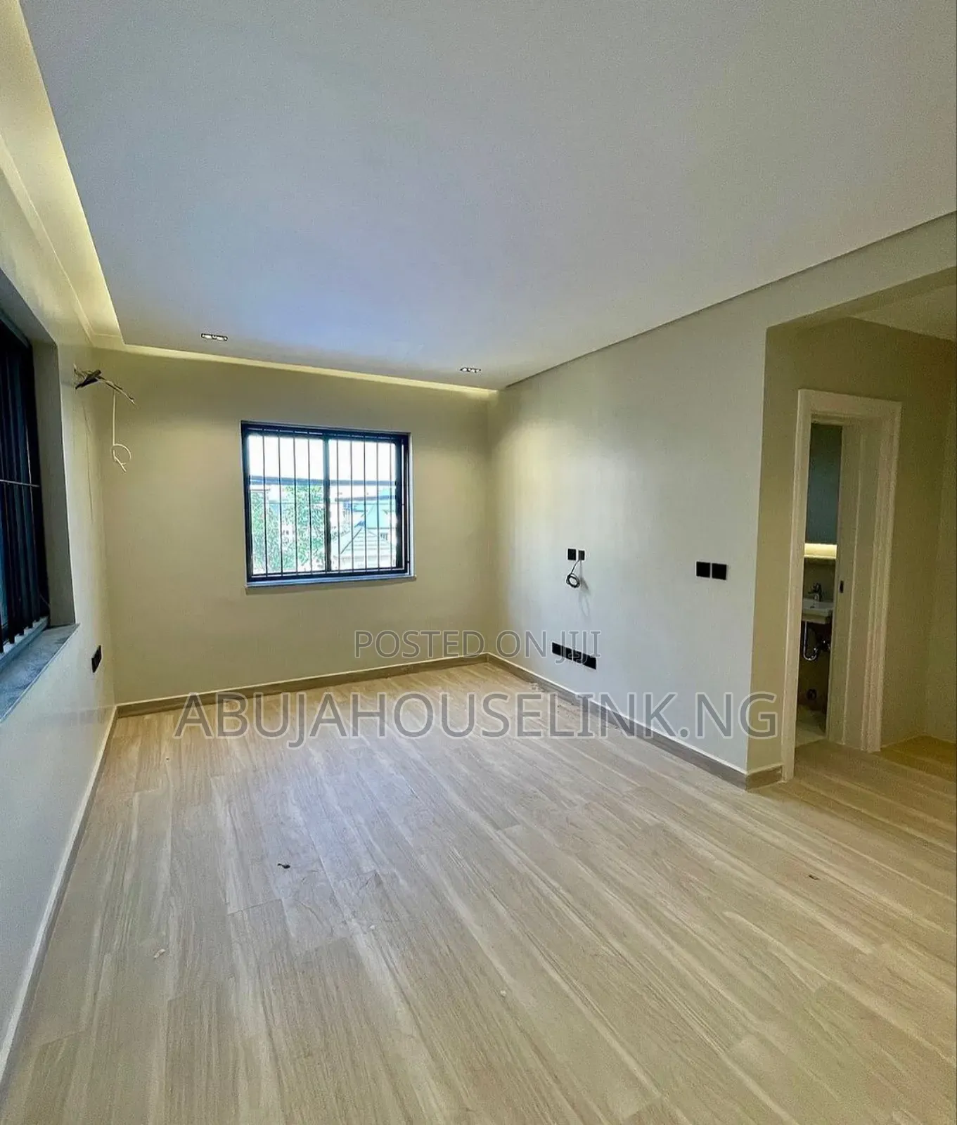 4bdrm Duplex in Guzape Main Abuja for sale in Guzape District
