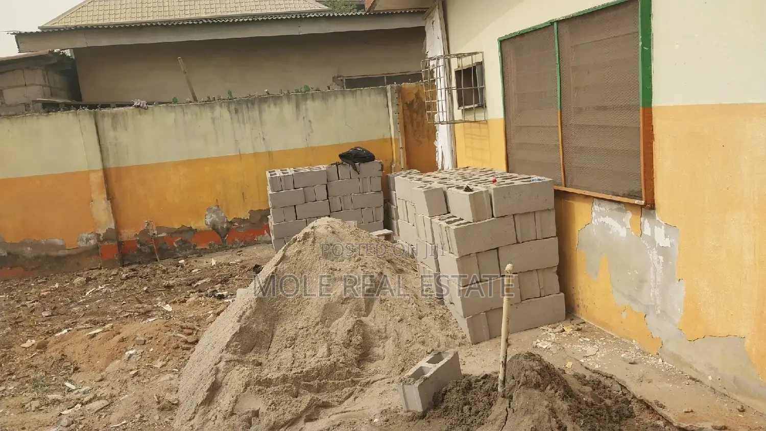 Quater Plot Agric 25 by 60ft Iguando Close to the Road in Ikotun/Igando