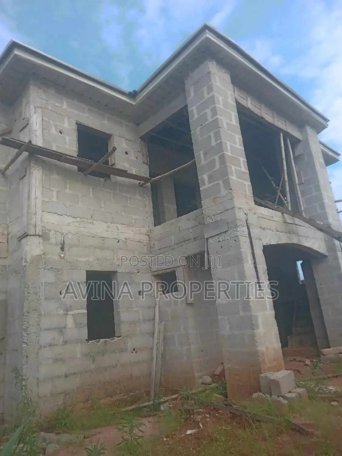 5bdrm Block of Flats in Owerri for sale in Owerri
