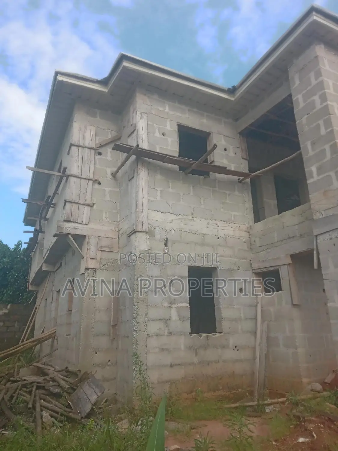 5bdrm Block of Flats in Owerri for sale in Owerri