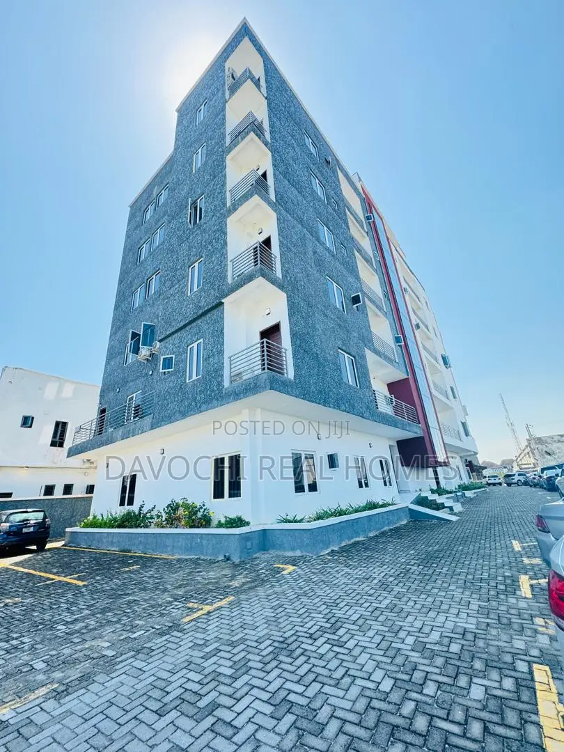Furnished 3bdrm Apartment in Osapa london for rent in Osapa london