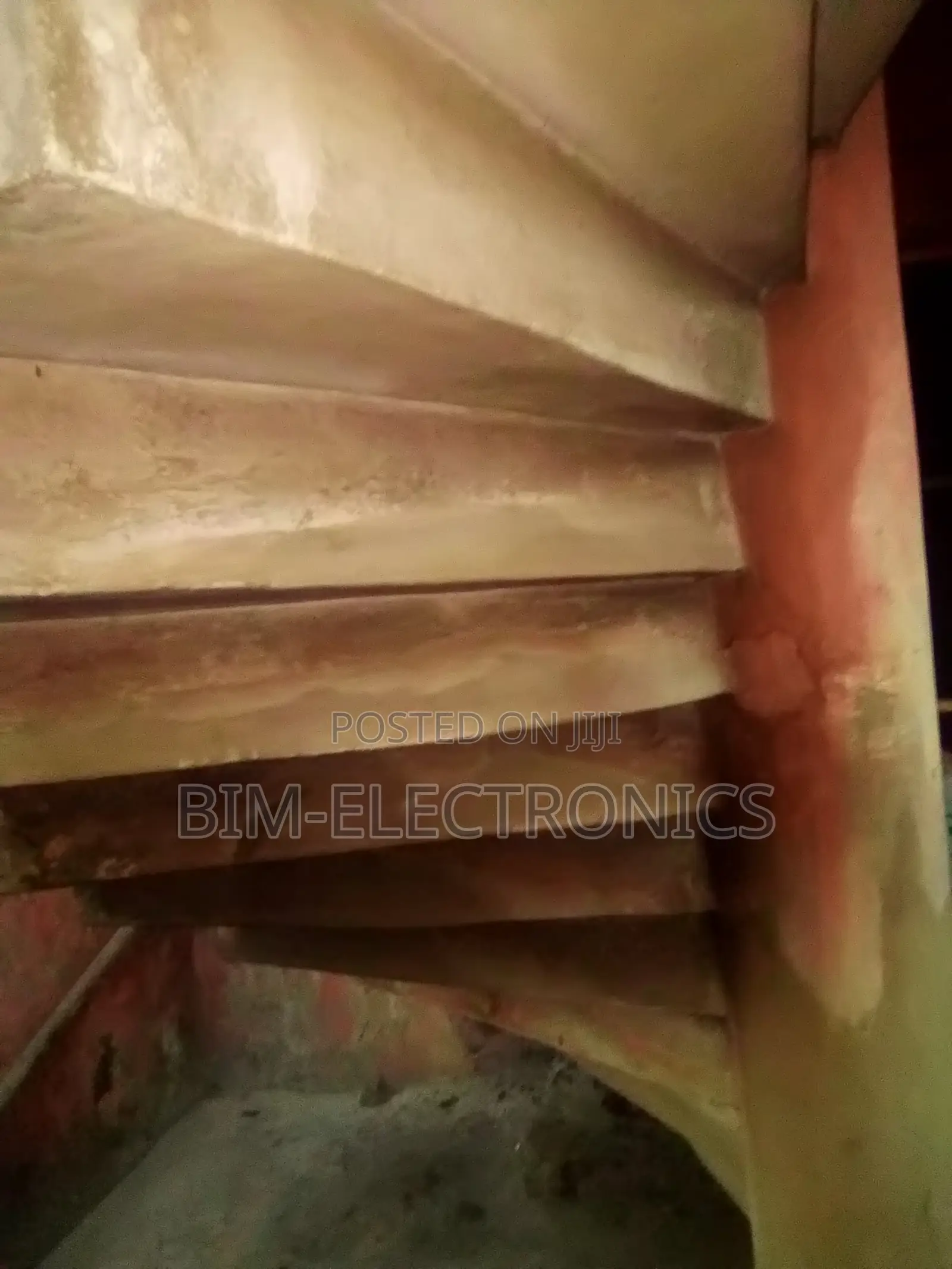 4bdrm Apartment in Fatunmbi, Alagbado for rent in Alagbado