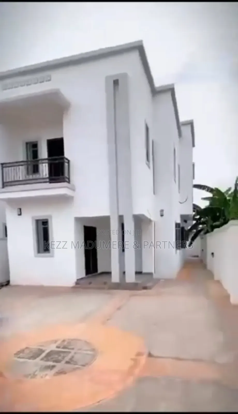 4bdrm Duplex in Wtc , Enugu , Enugu for sale in Enugu