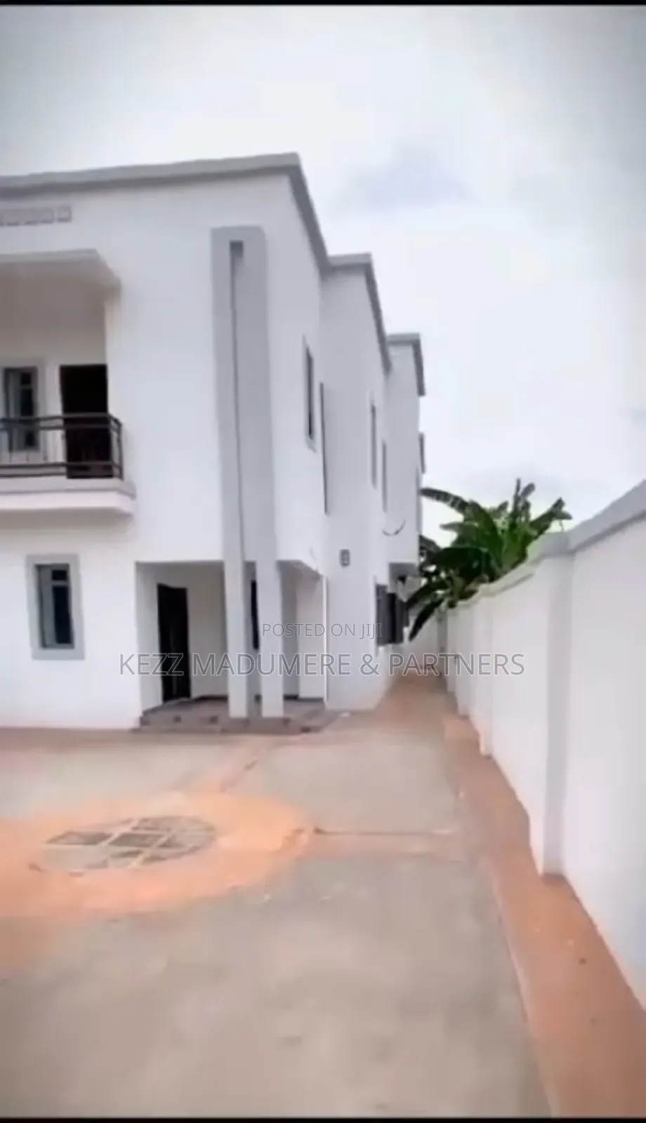 4bdrm Duplex in Wtc , Enugu , Enugu for sale in Enugu