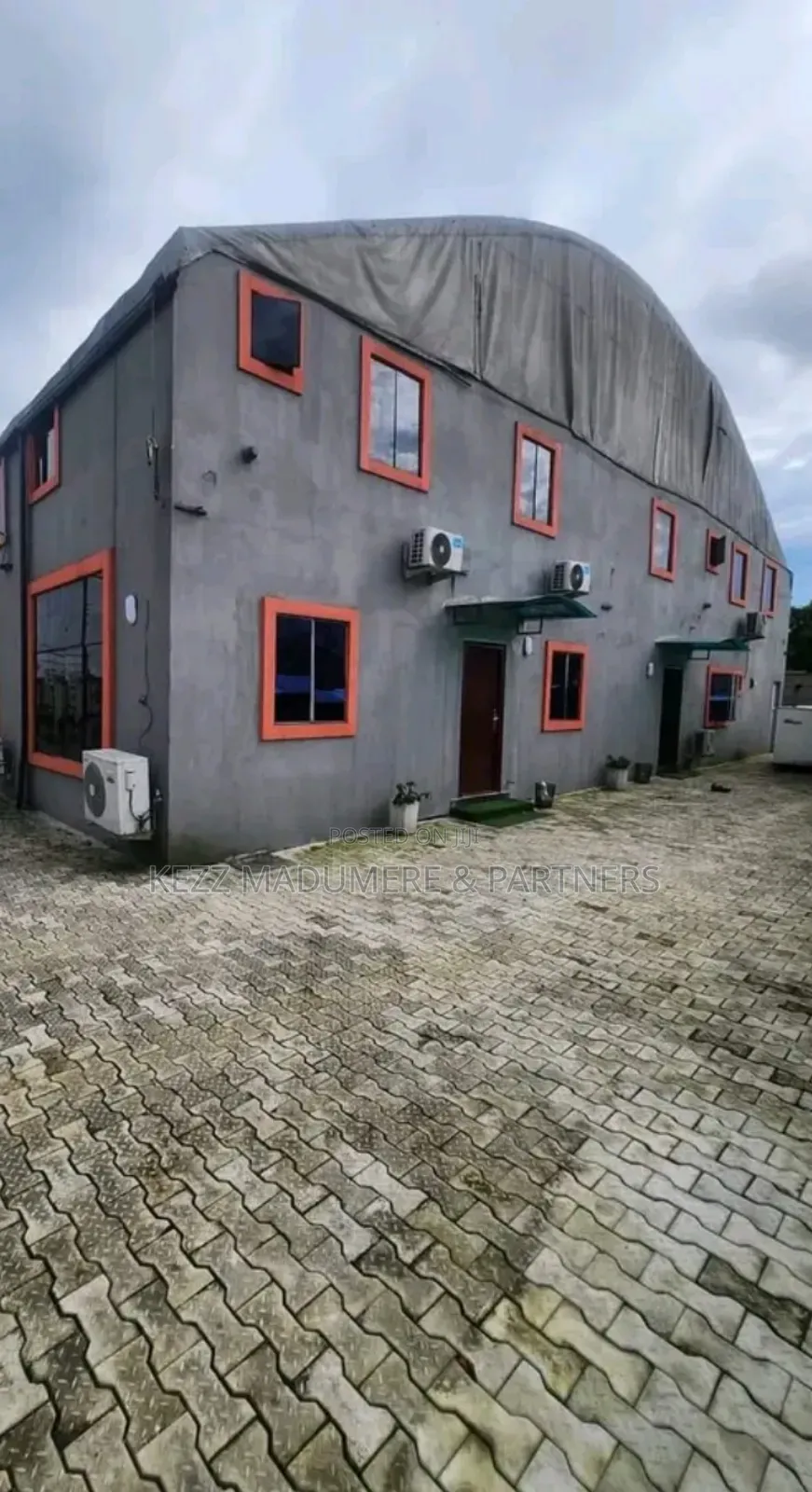 For Sale : Sizeable Event Centre ,At Akpajo , Ph in Port-Harcourt