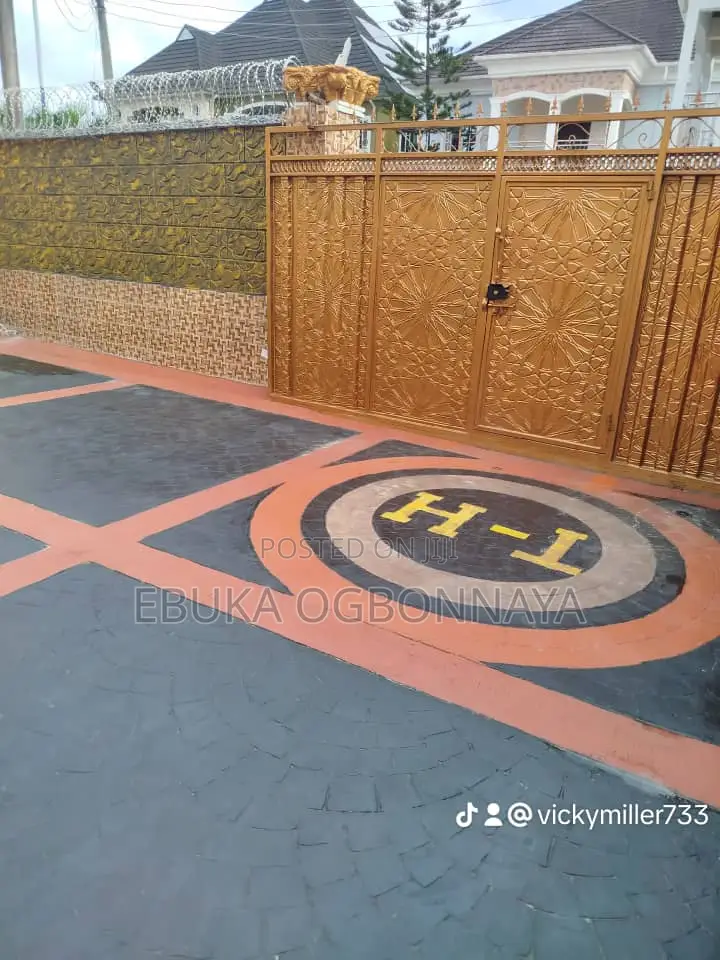 2bdrm Block of Flats in Sars Road, Obio-Akpor for rent in Obio-Akpor