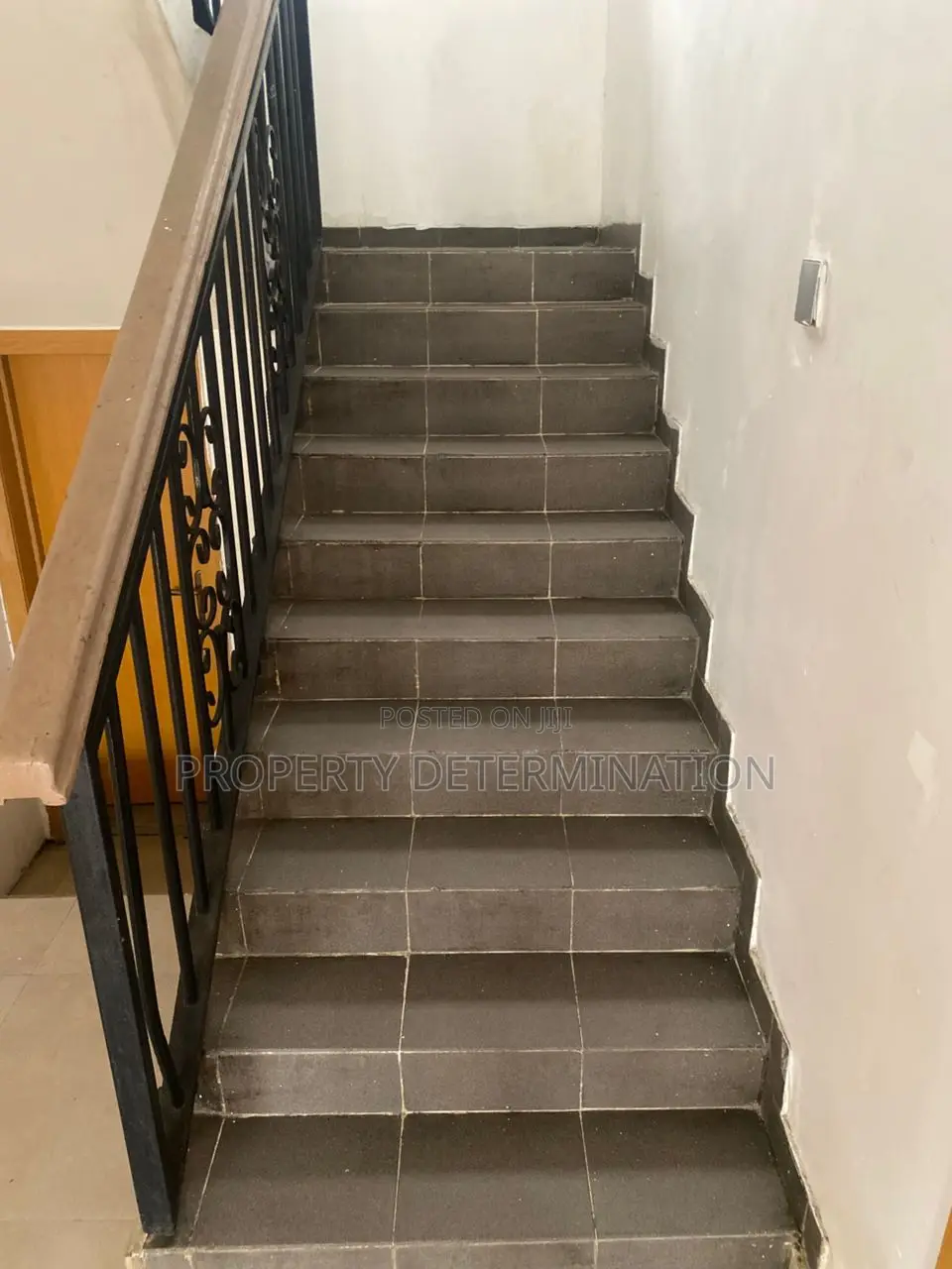 5bdrm Duplex in Omole Phase 2 for rent in Omole Phase 2