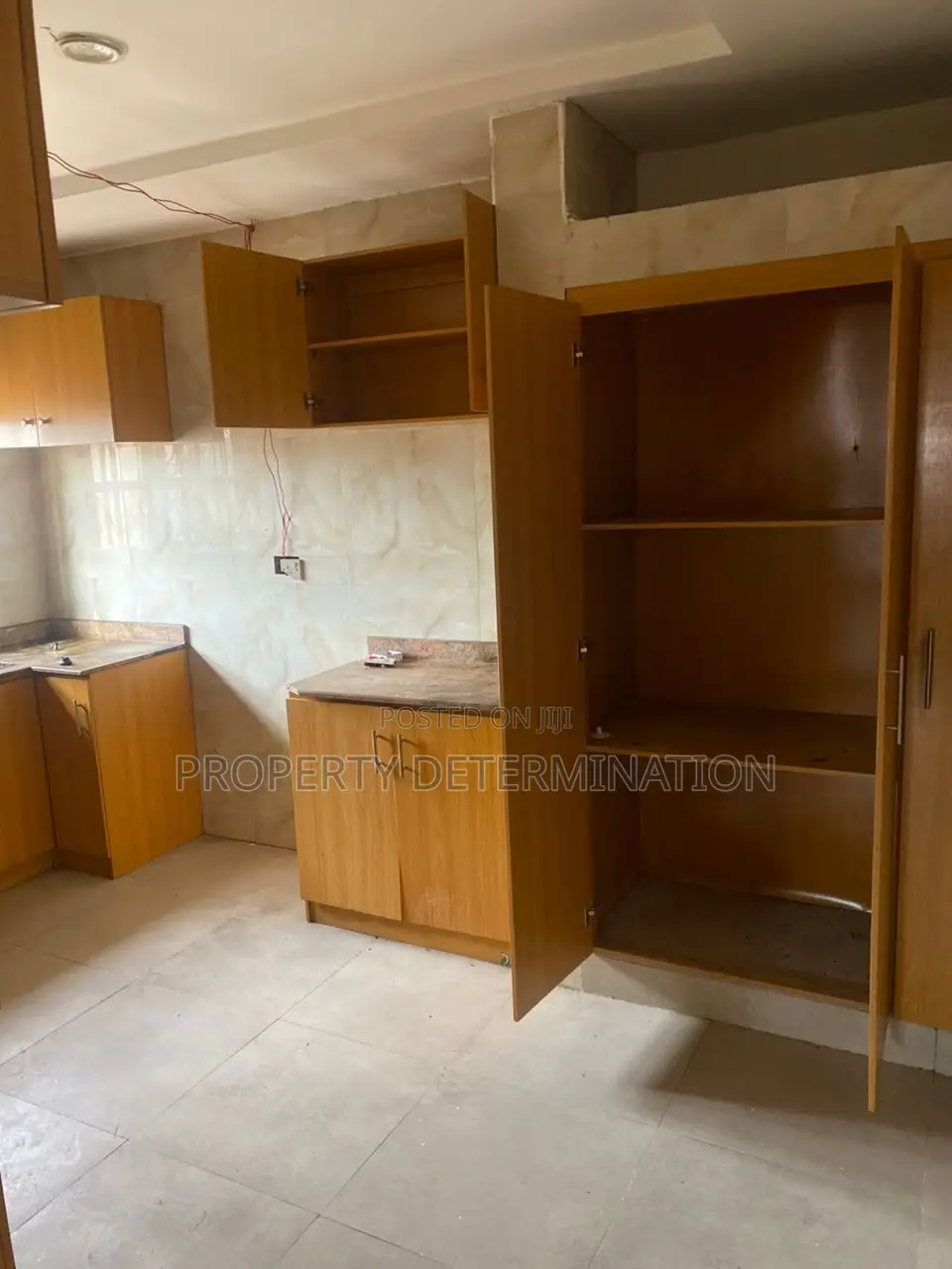 5bdrm Duplex in Omole Phase 2 for rent in Omole Phase 2