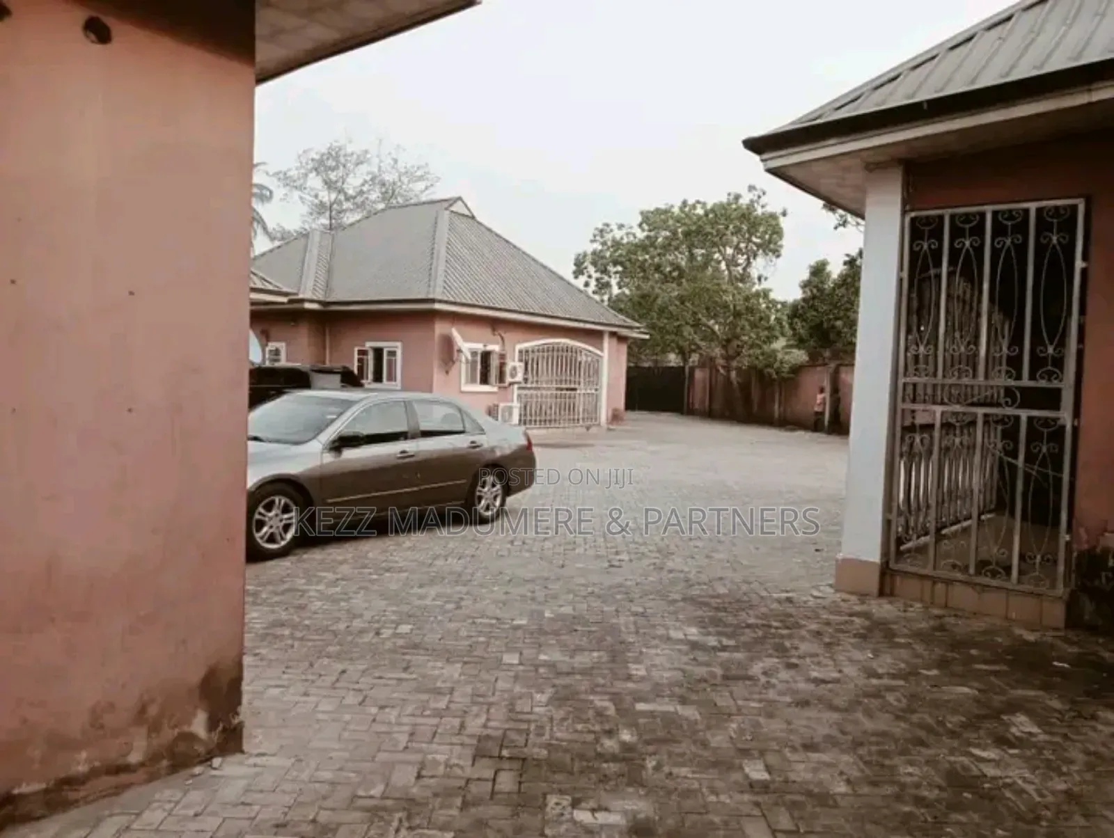 16bdrm Block of Flats in Ada George, Port for sale in Port-Harcourt