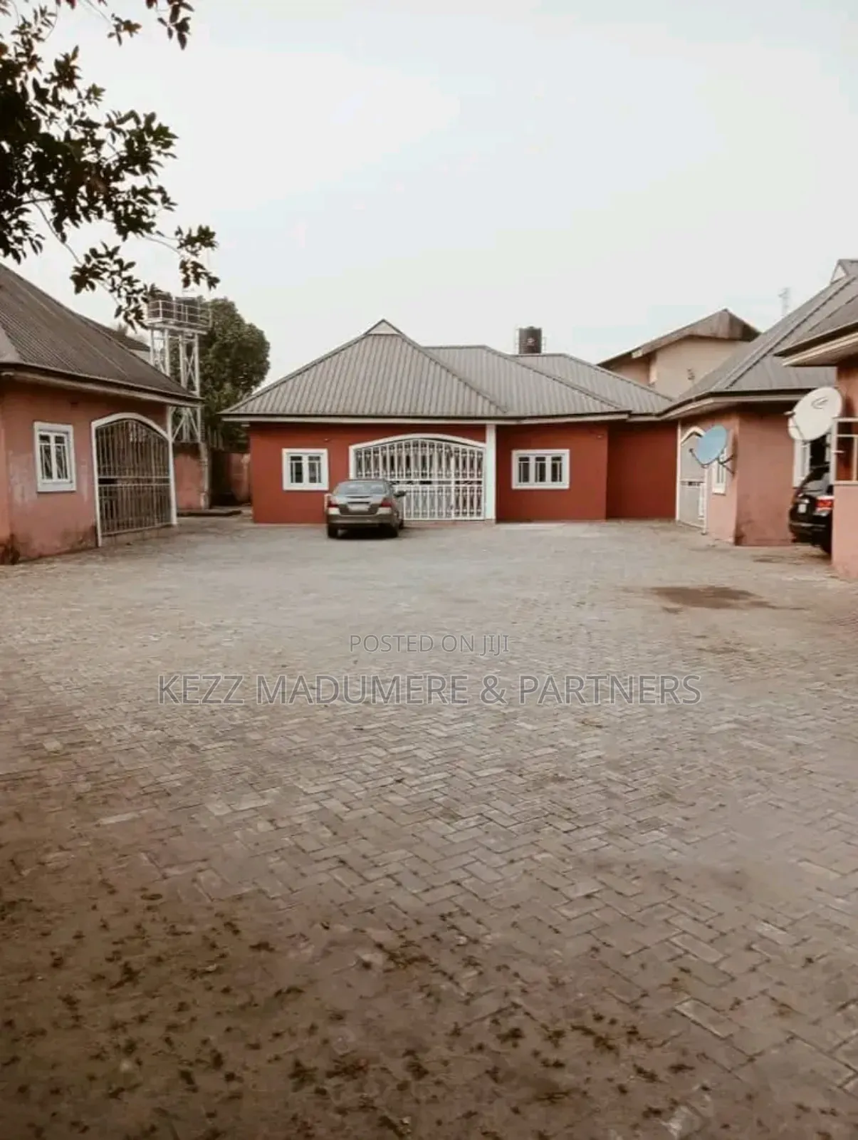 16bdrm Block of Flats in Ada George, Port for sale in Port-Harcourt