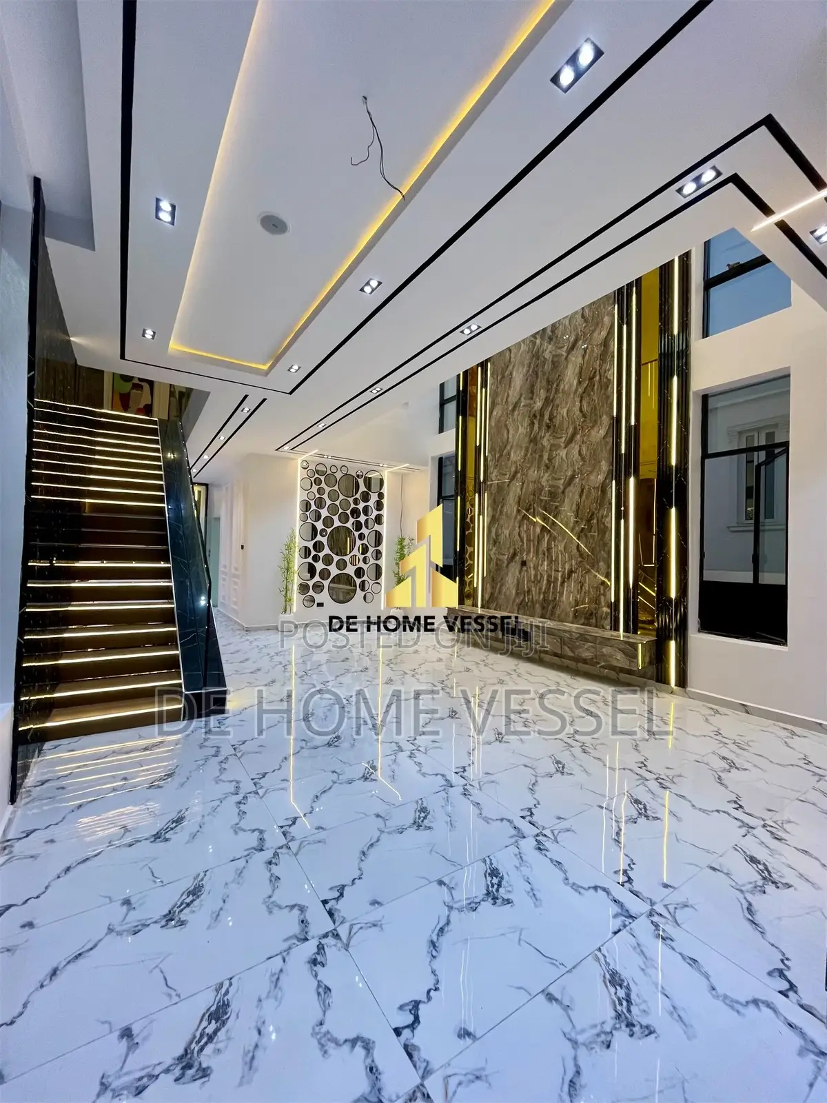 5bdrm Duplex in Lekki for sale in Lekki