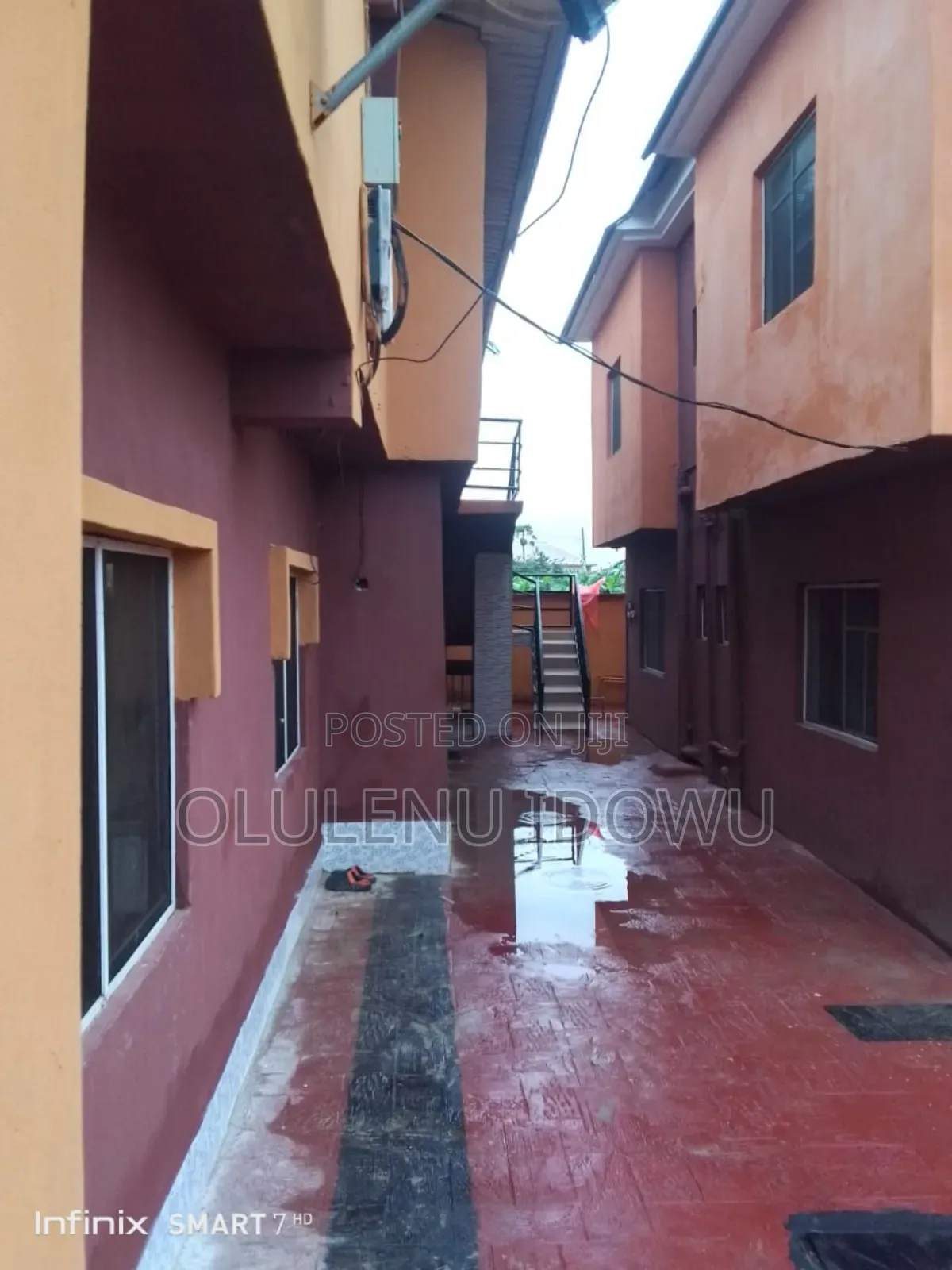 Furnished 3bdrm Block of Flats in Alimosho for sale in Alimosho