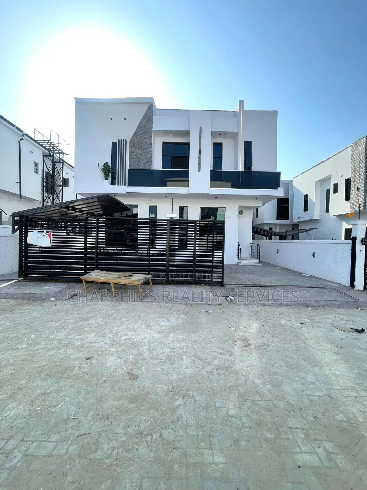 5bdrm Duplex in Lekki for sale in Lekki
