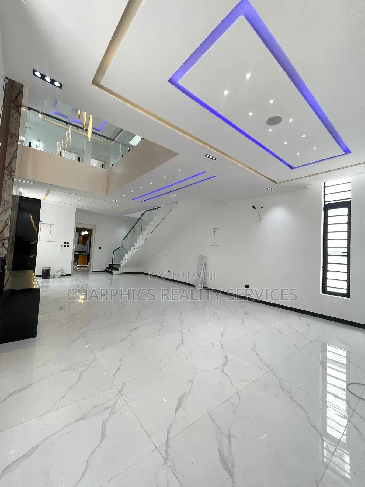 5bdrm Duplex in Lekki for sale in Lekki