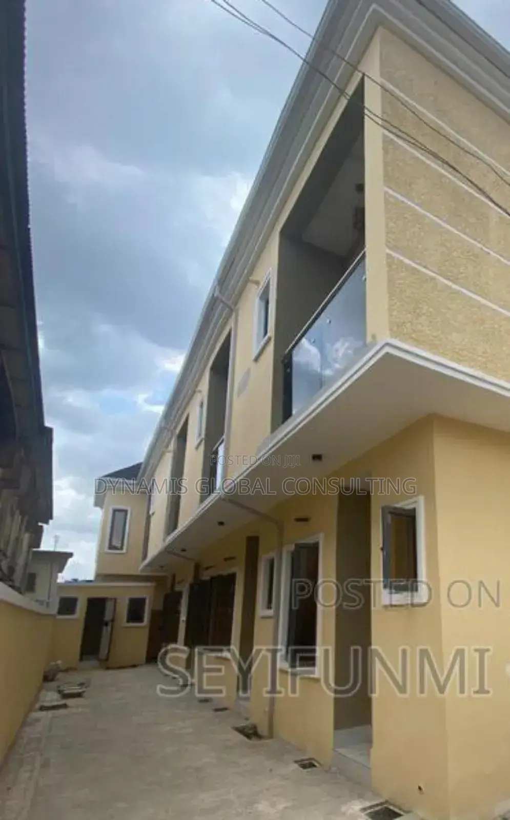 Furnished 2bdrm Townhouse / Terrace in Omole Phase 2 for rent in Omole Phase 2