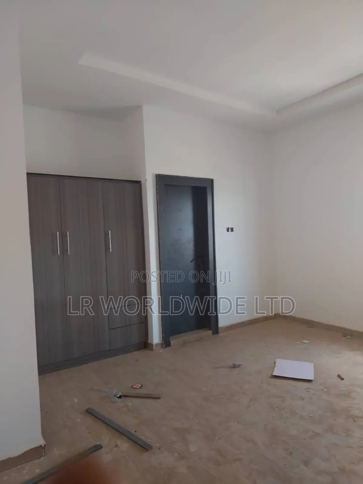 4bdrm Duplex in Lugbe District for sale in Lugbe District