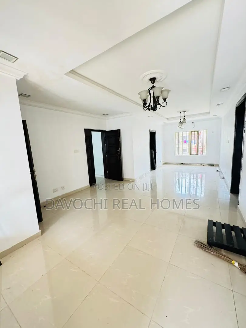 Furnished 3bdrm Apartment in Lekki Phase 1 for rent in Lekki Phase 1