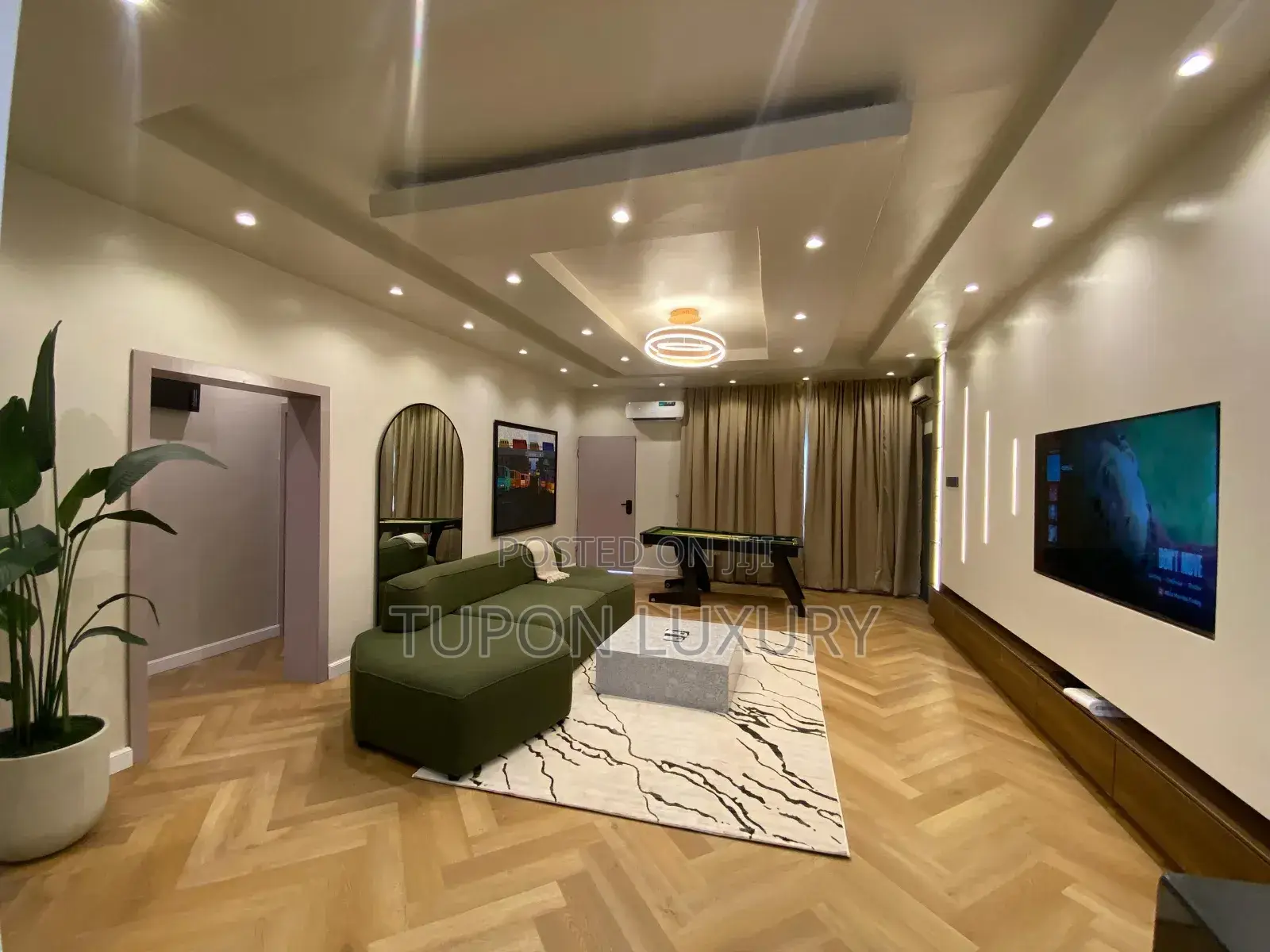2 Bedroom With Cinema, Swimming Pool and Snooker in Lekki Phase 1