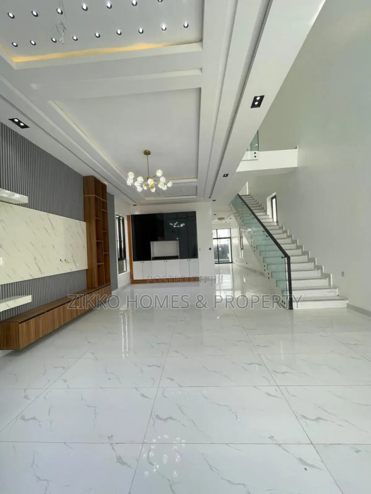 5bdrm Duplex in Ajah for sale in Ajah