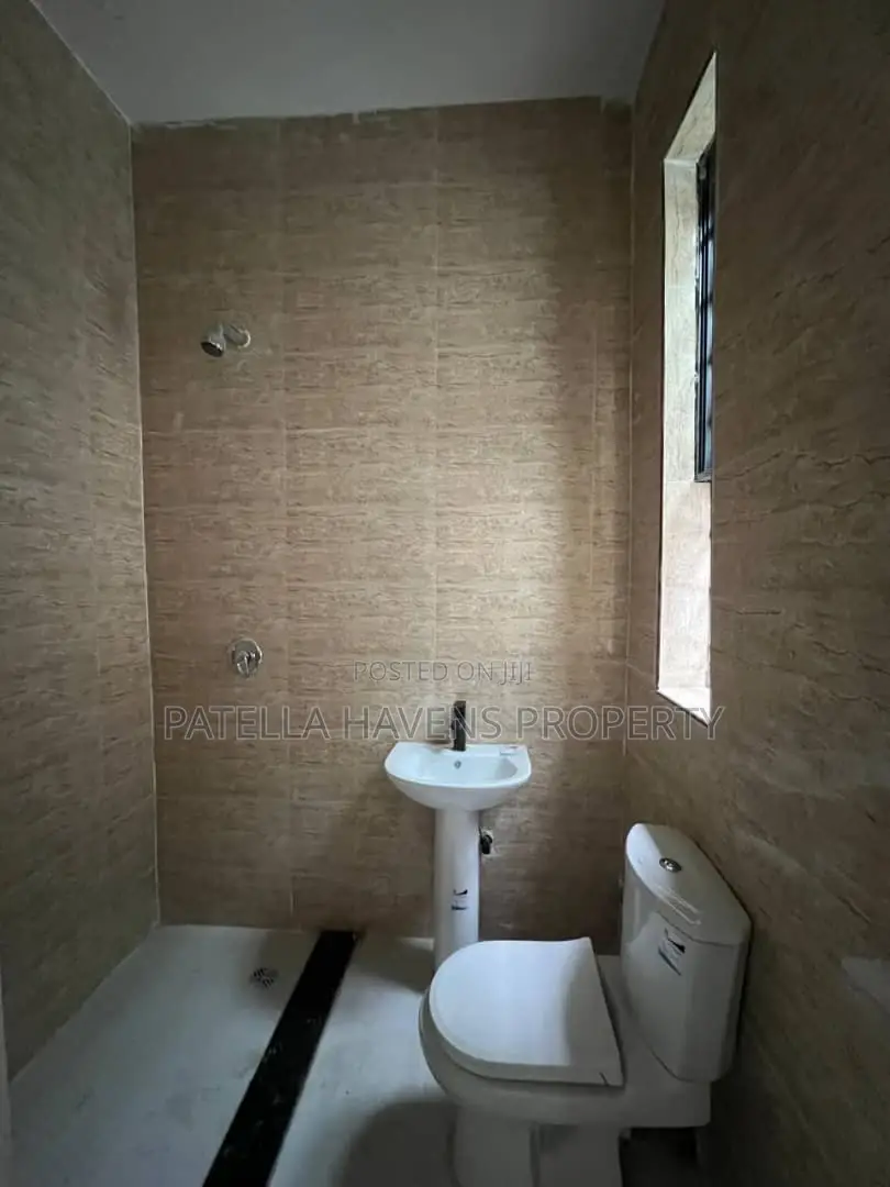 4bdrm Duplex in Ajah for sale in Ajah