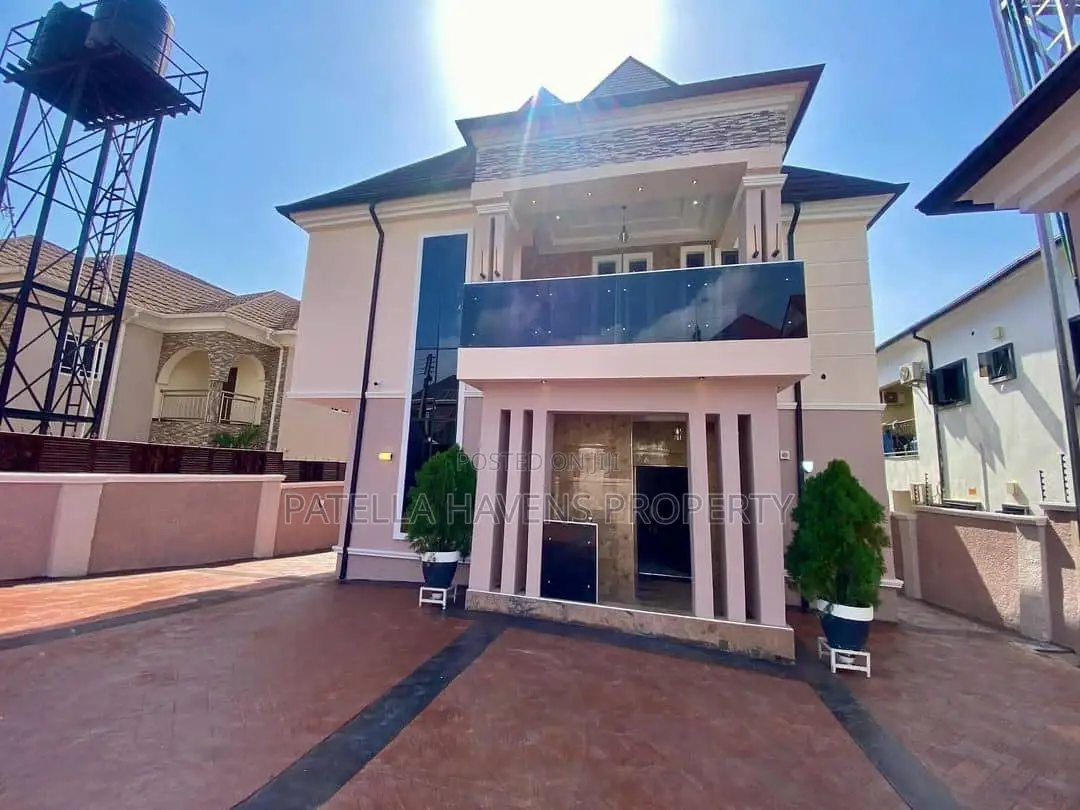 Furnished 5bdrm Duplex in Apo Resettlement for sale in Apo Resettlement