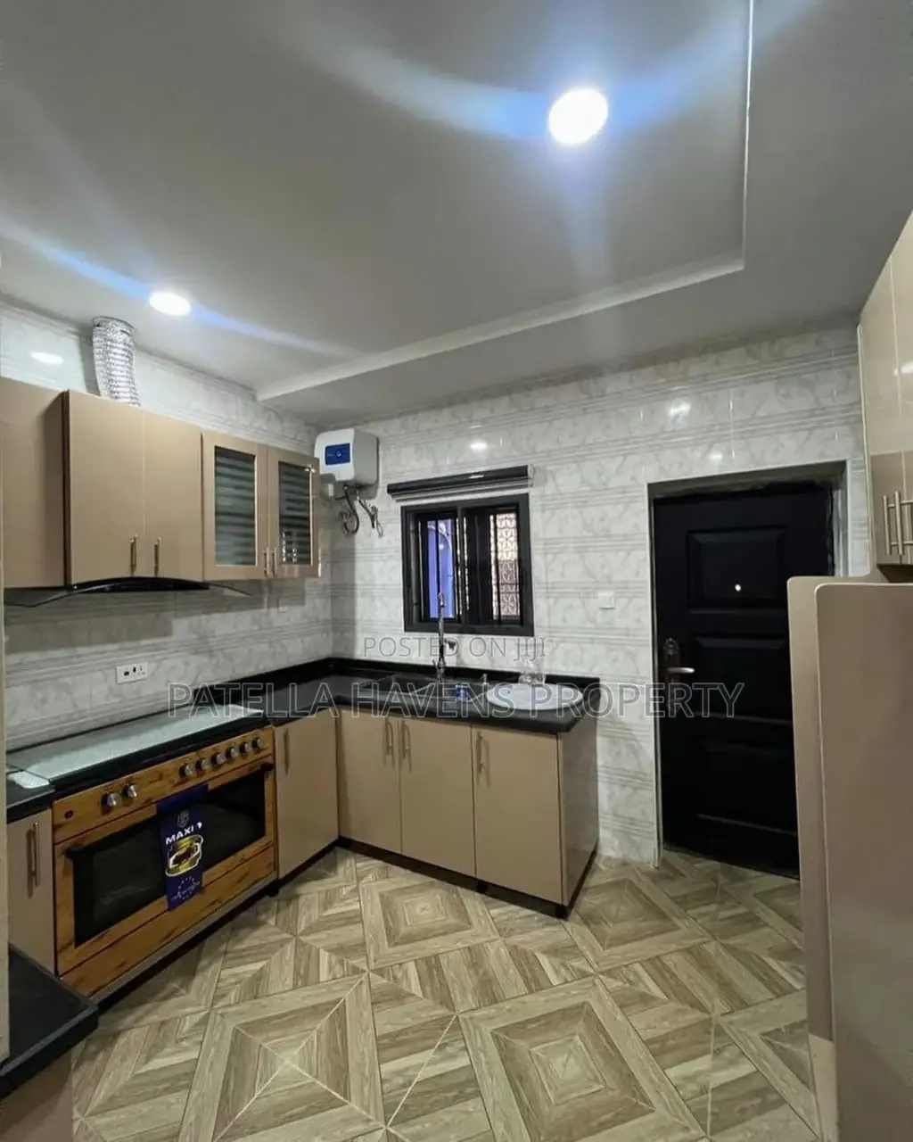 Furnished 3bdrm Apartment in Mabushi for sale in Mabushi