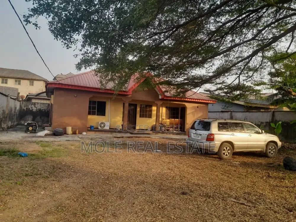 Solid 3 Bedroom Setback Full Plot Fagbile Estate in Ikotun/Igando