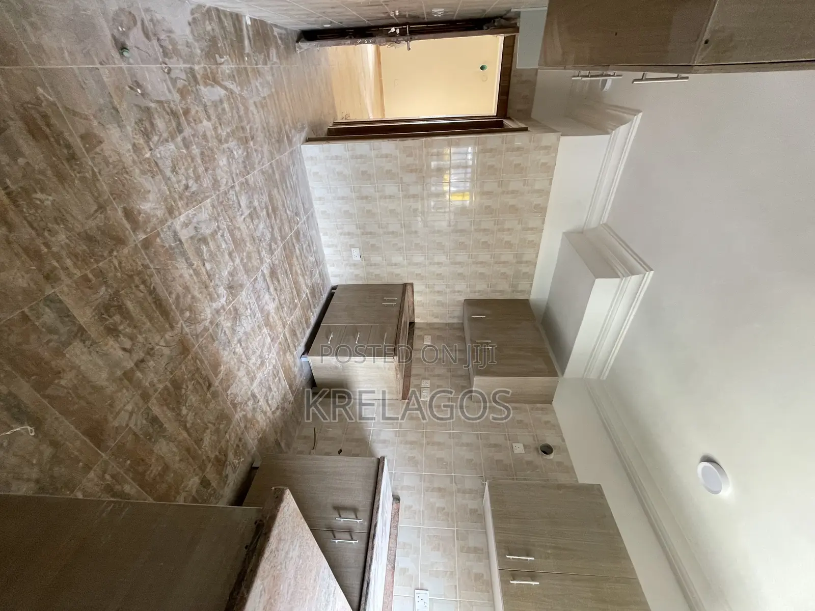 4bdrm Duplex in Ikate for sale in Ikate