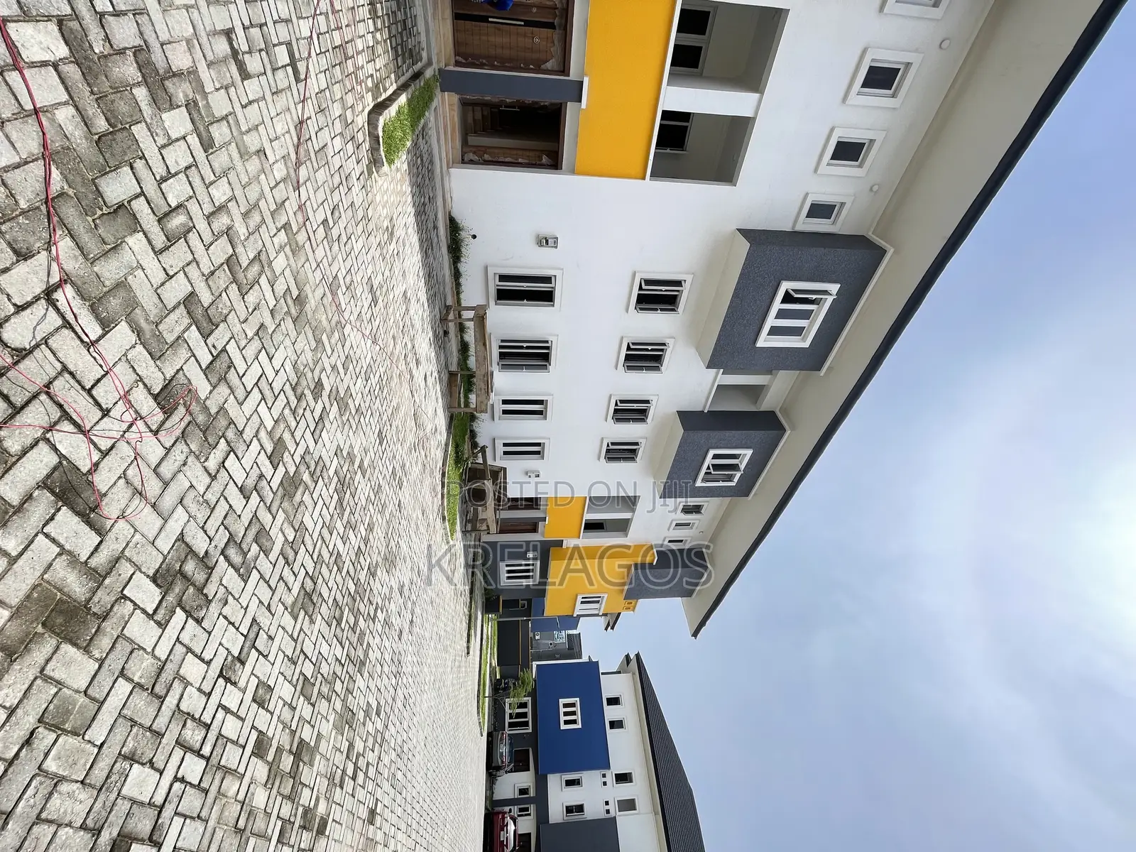 4bdrm Duplex in Ikate for sale in Ikate