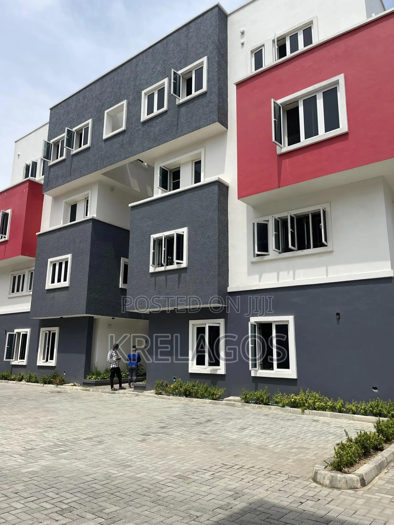 4bdrm Duplex in Ikate for sale in Ikate