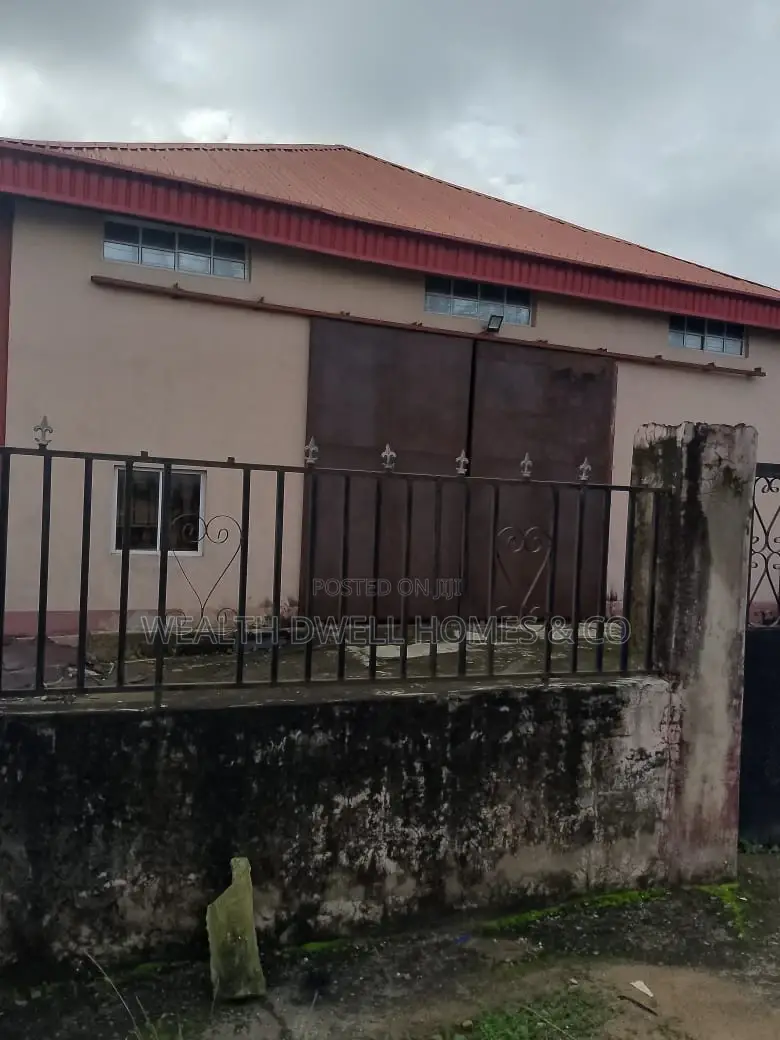 Spacious Warehouse at Oke Ijebu for Sales in Akure