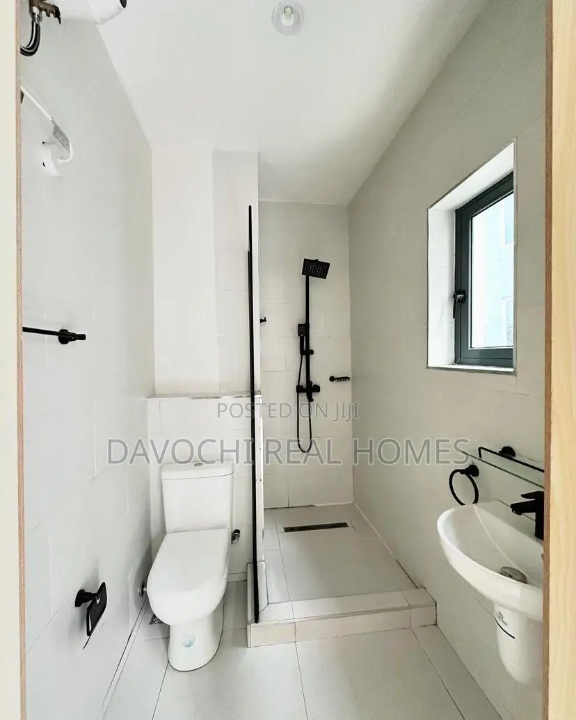 Furnished 3bdrm Apartment in Lekki Phase 1 for sale in Lekki Phase 1
