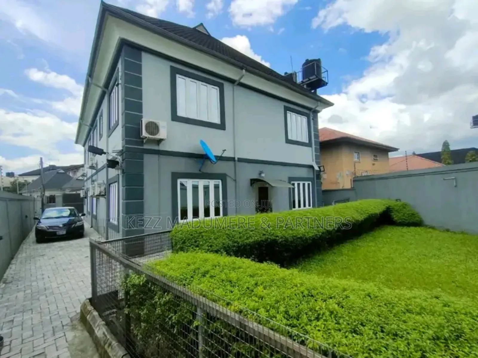 4bdrm Duplex in Off Mummy B  Road, for sale in Port-Harcourt