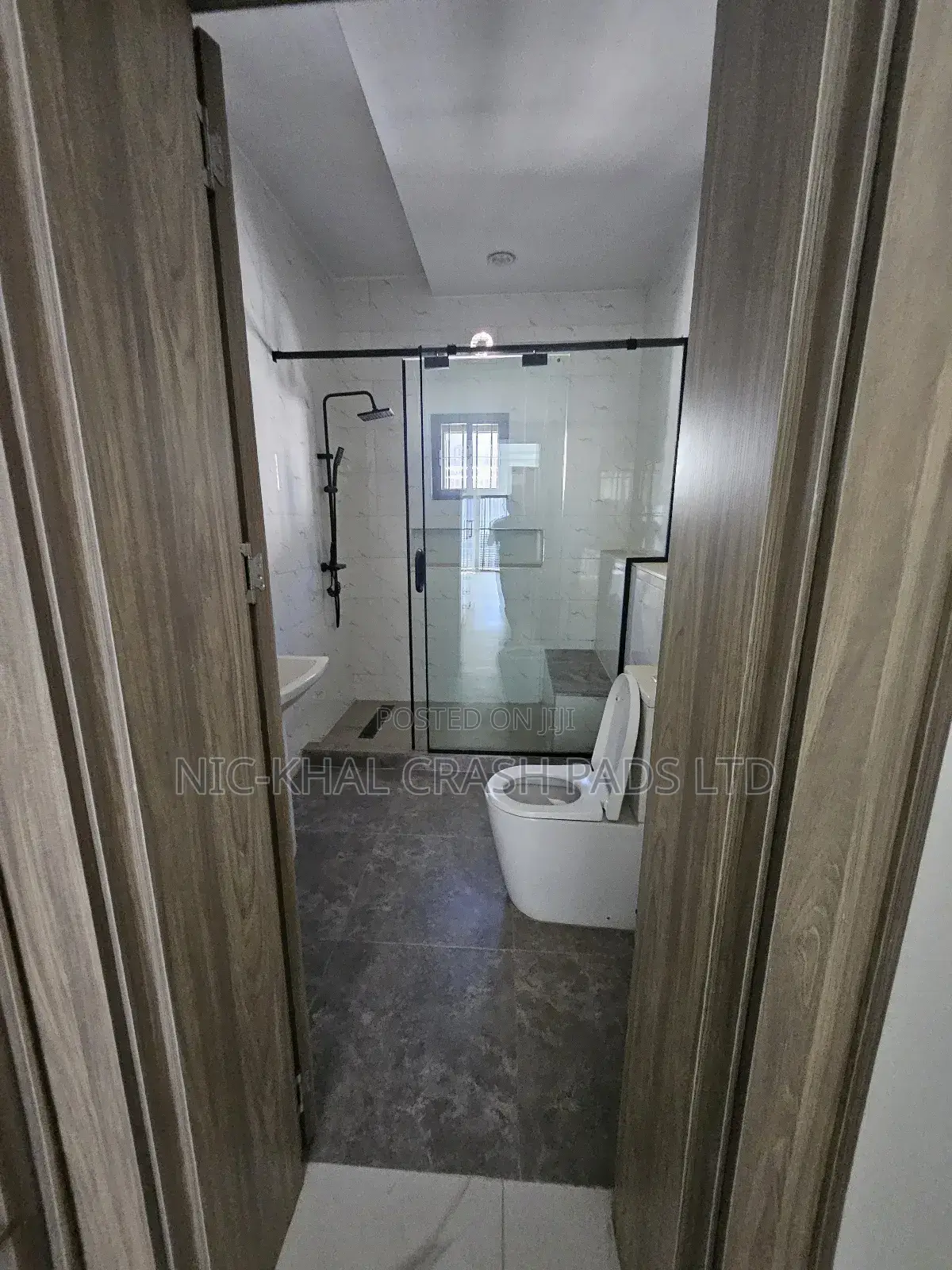 4bdrm Duplex in Jahi By Gilmor for rent in Jahi