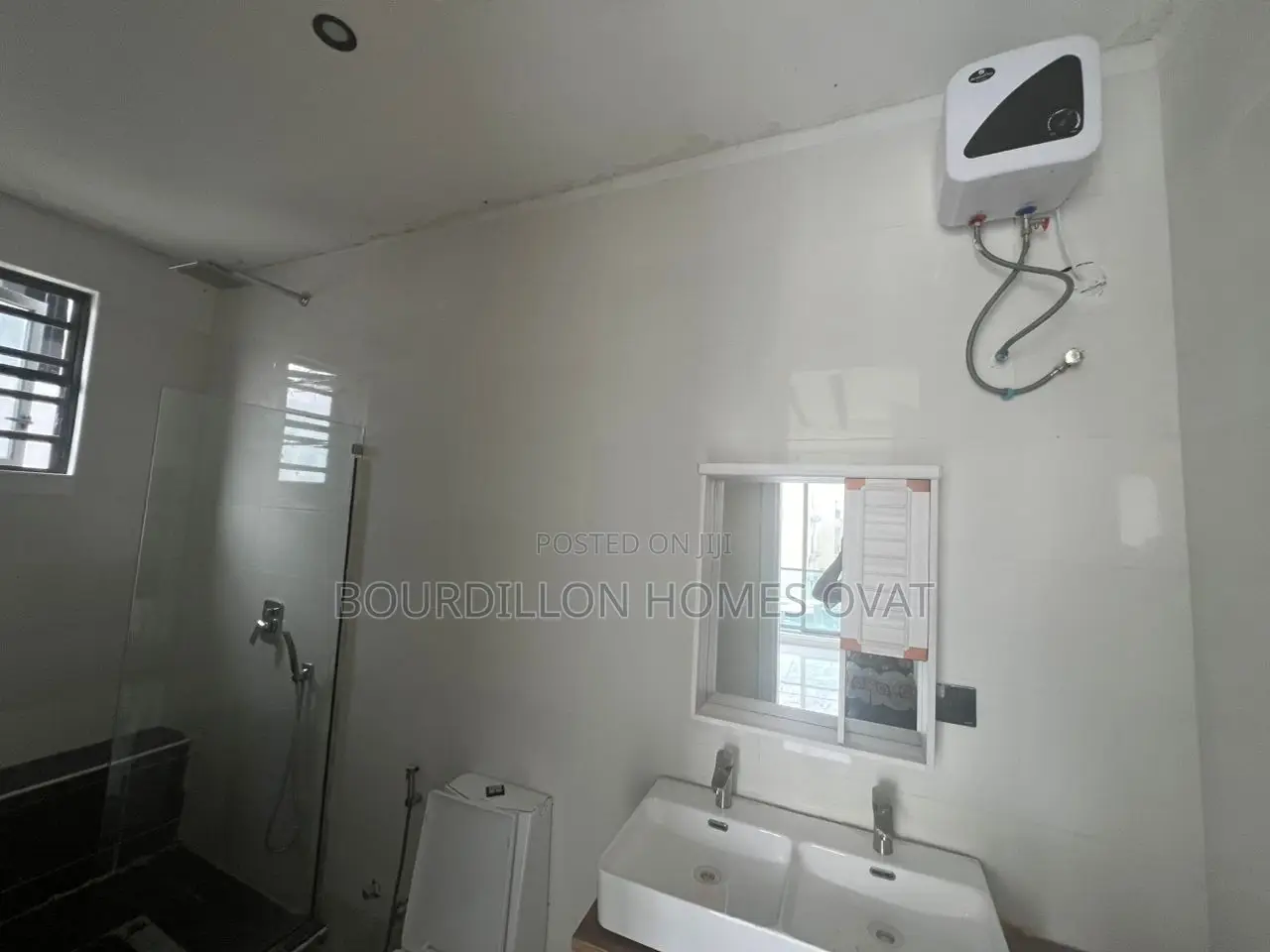 2bdrm Apartment in Ikate for sale in Ikate