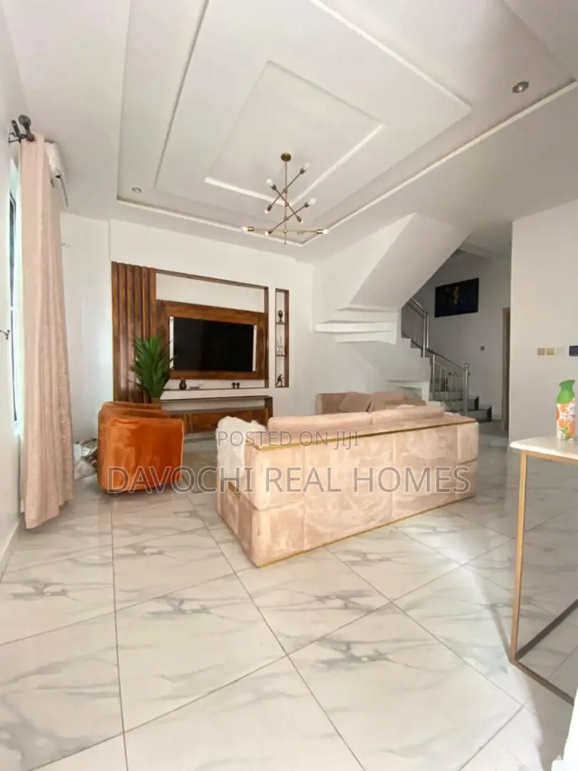 Furnished 4bdrm Apartment in Lekki Expressway for rent in Lekki Expressway