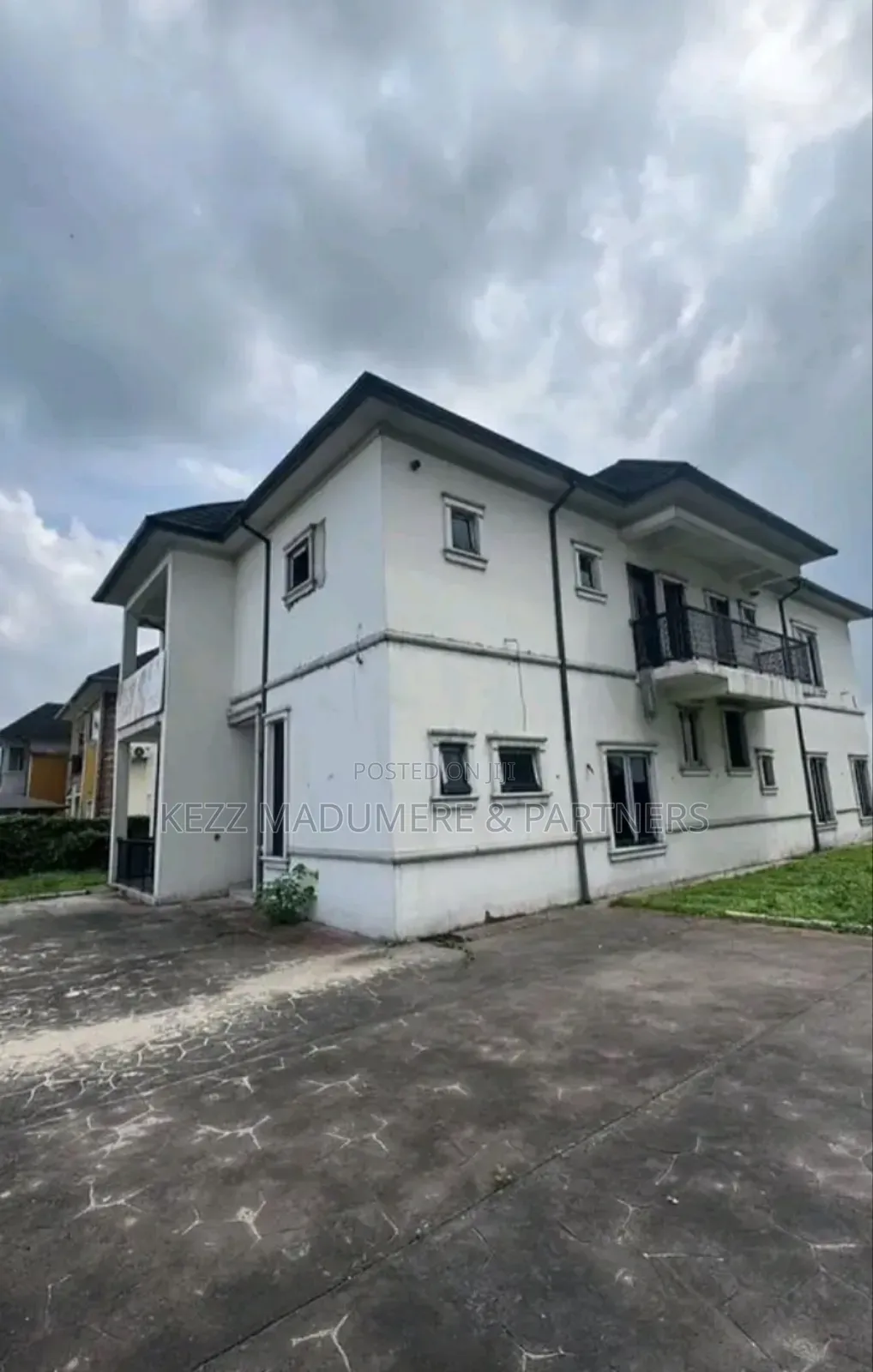 6bdrm Duplex in Within Dr Peter for sale in Port-Harcourt