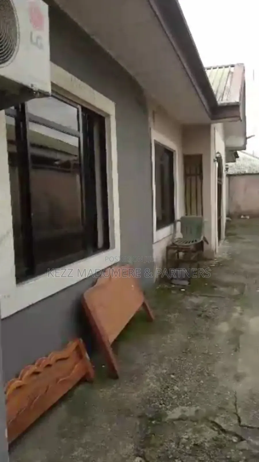 6bdrm Bungalow in Off Nta Road , Port for sale in Port-Harcourt