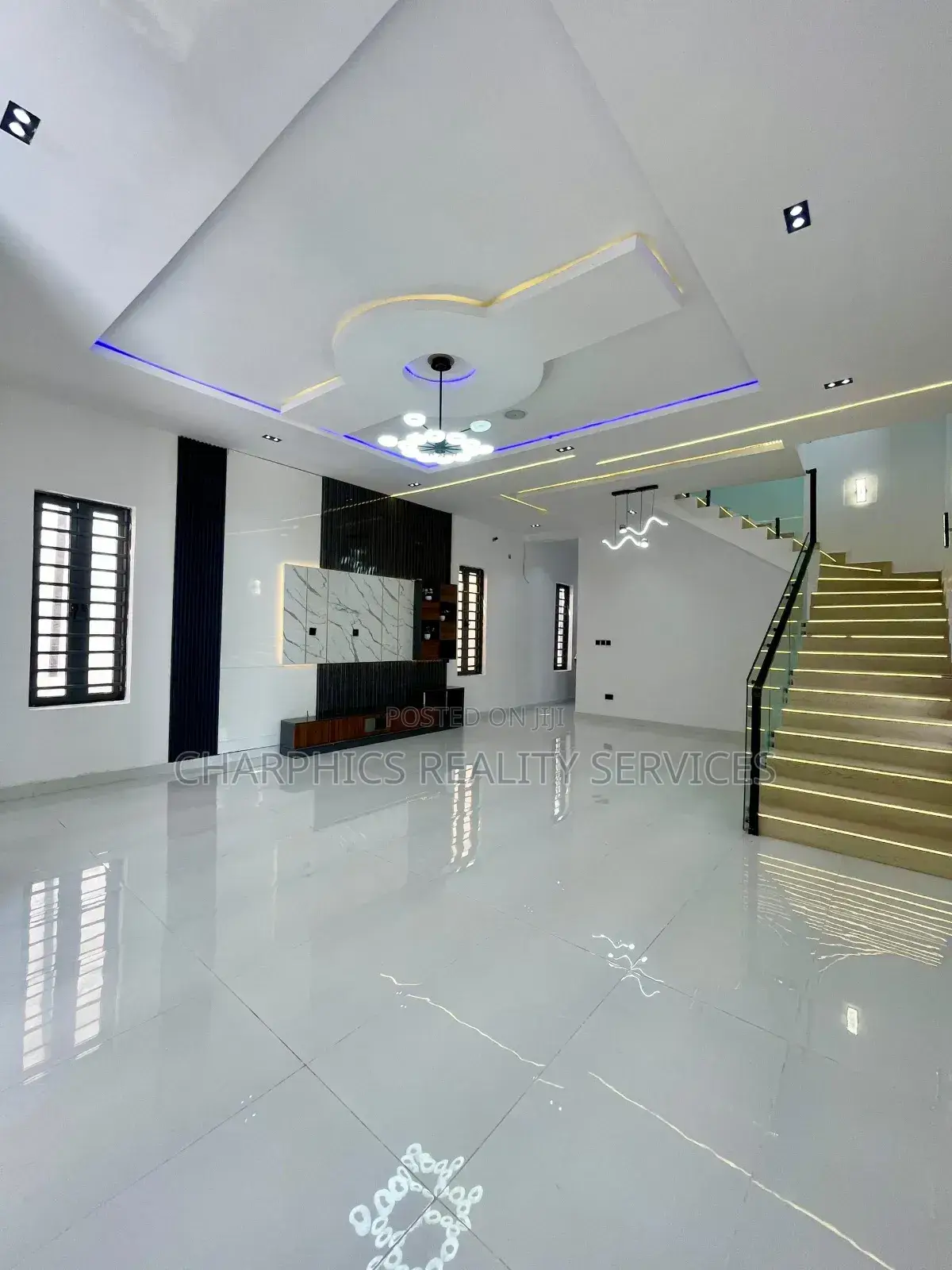 5bdrm Duplex in Ajah for sale in Ajah