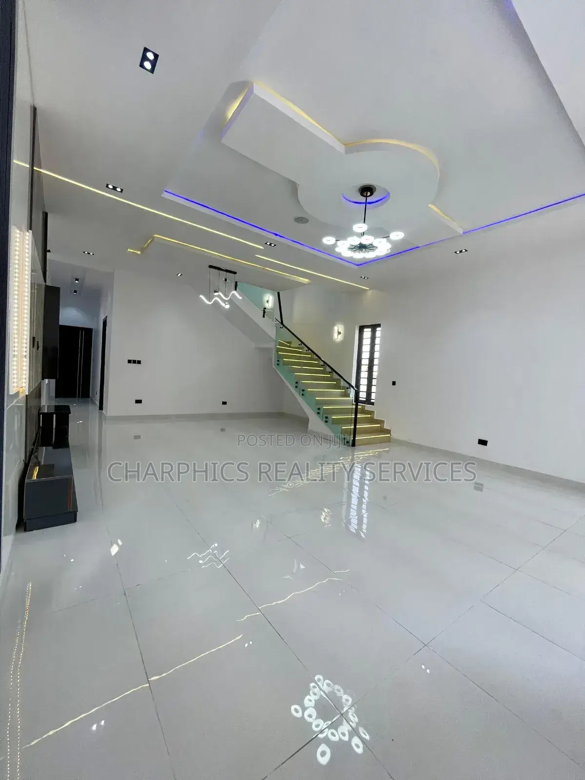 5bdrm Duplex in Ajah for sale in Ajah