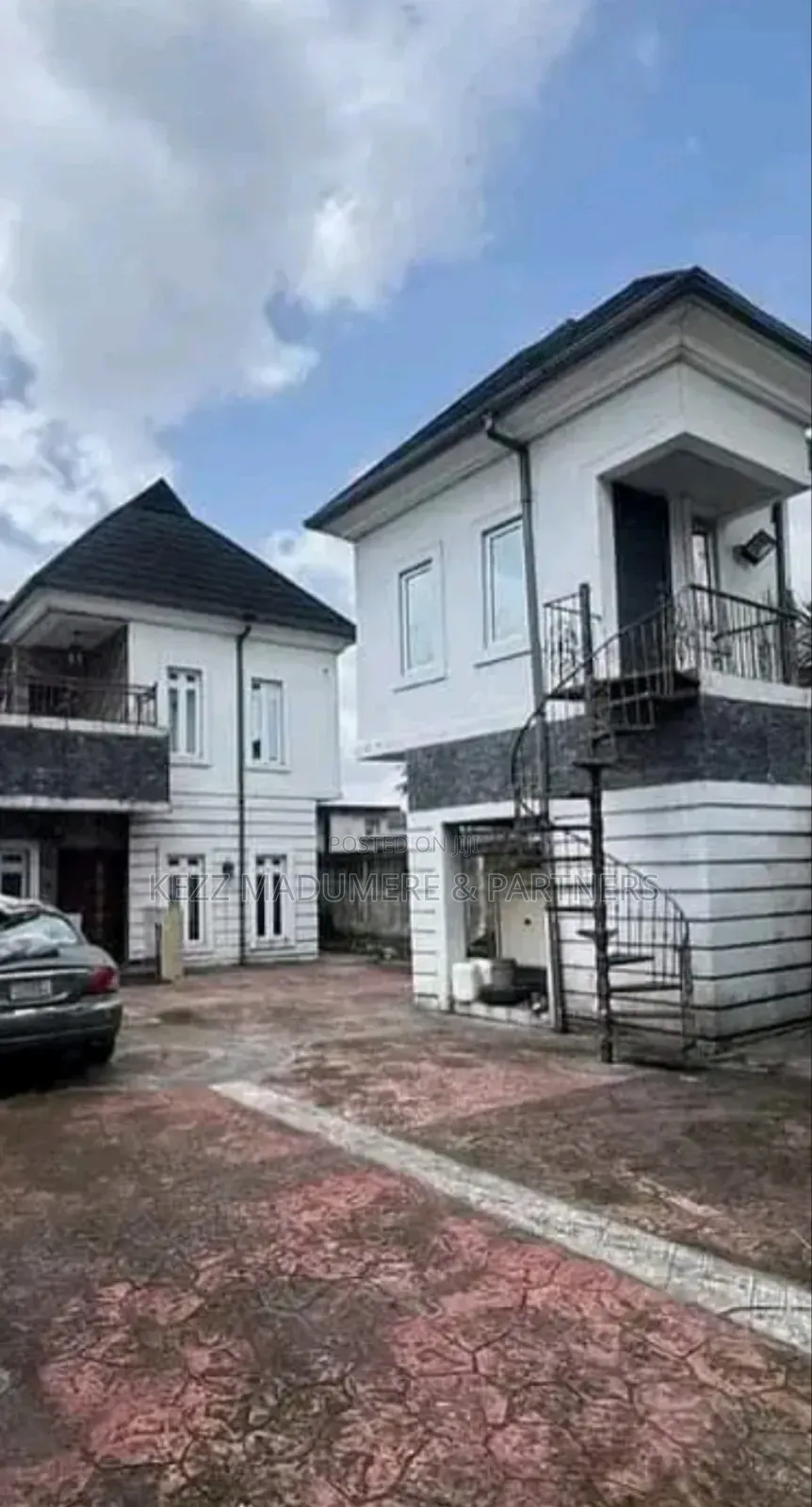 5bdrm Duplex in At Dr Peter Odili for sale in Port-Harcourt