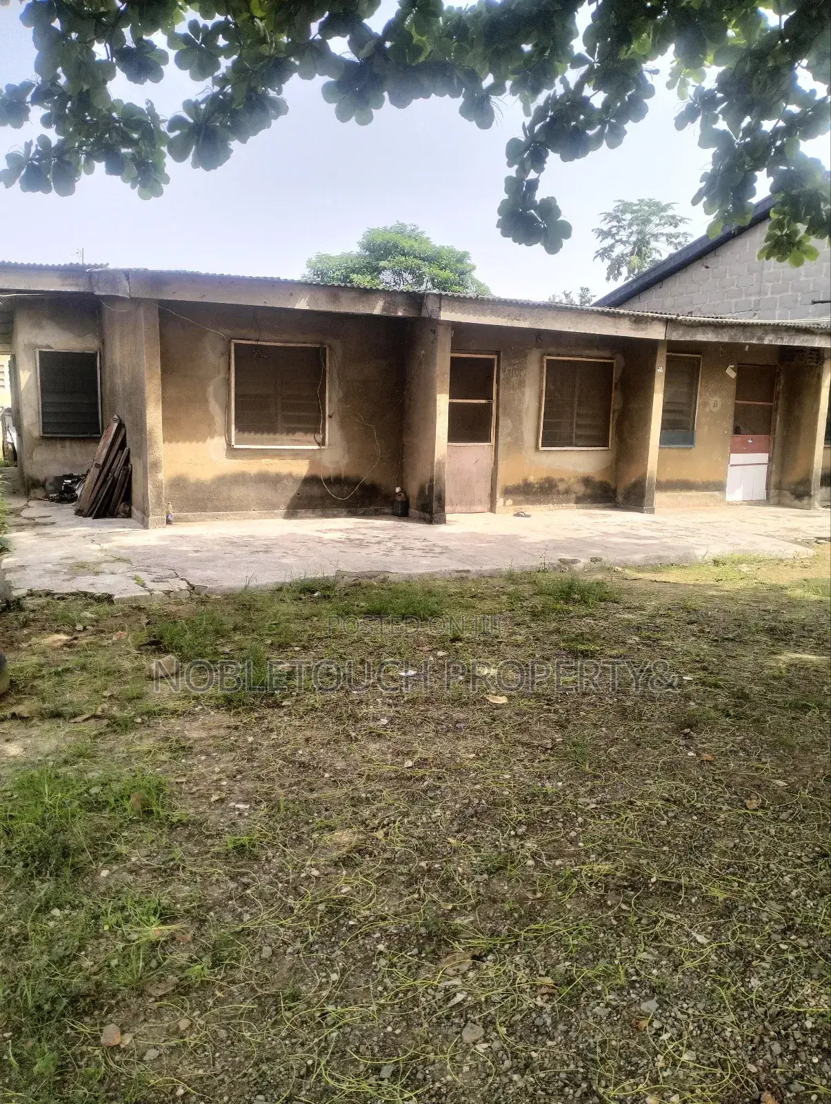 3bdrm Bungalow in Isheri Olofin Lasu for sale in Iseri Olofin