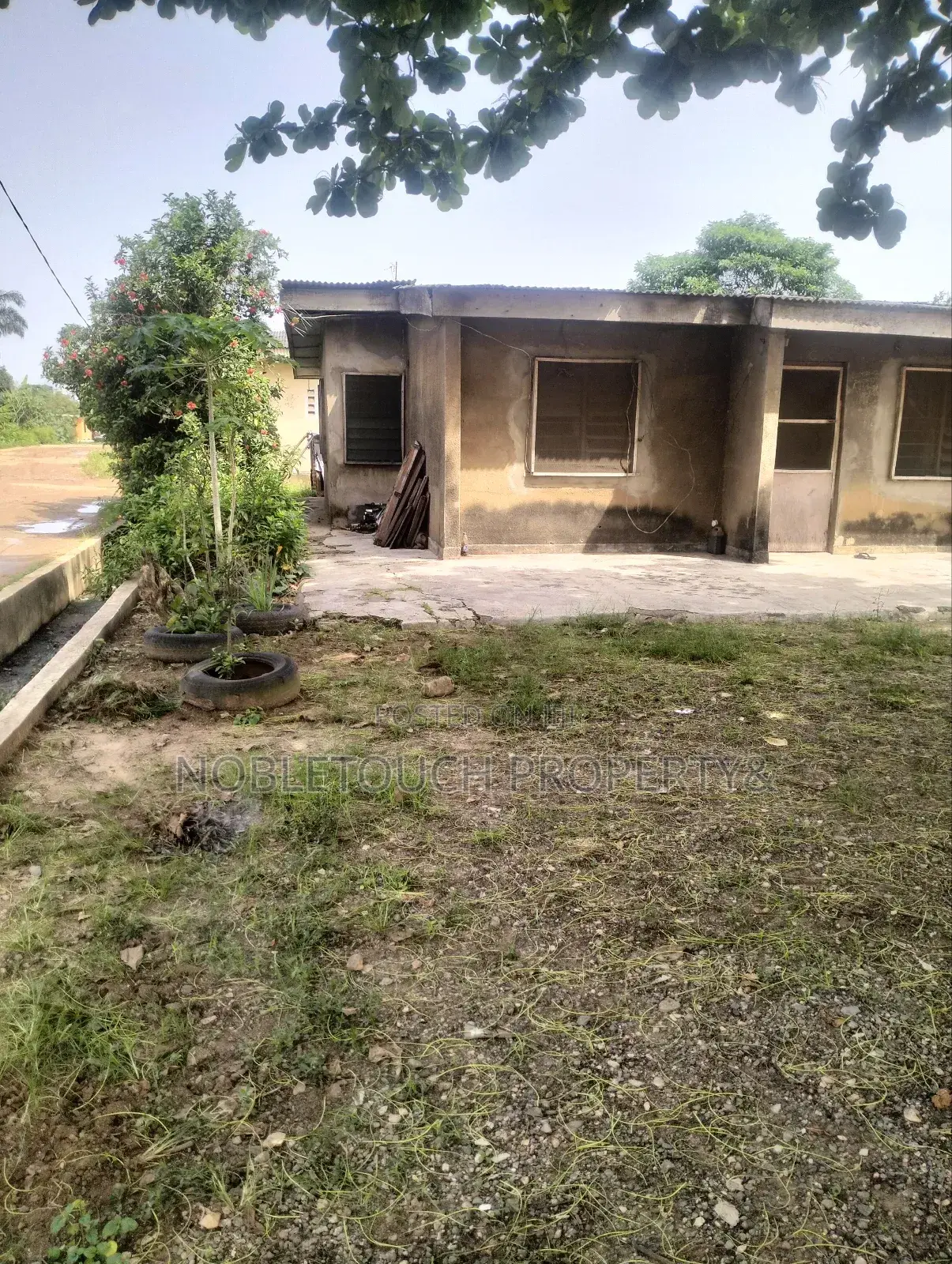 3bdrm Bungalow in Isheri Olofin Lasu for sale in Iseri Olofin
